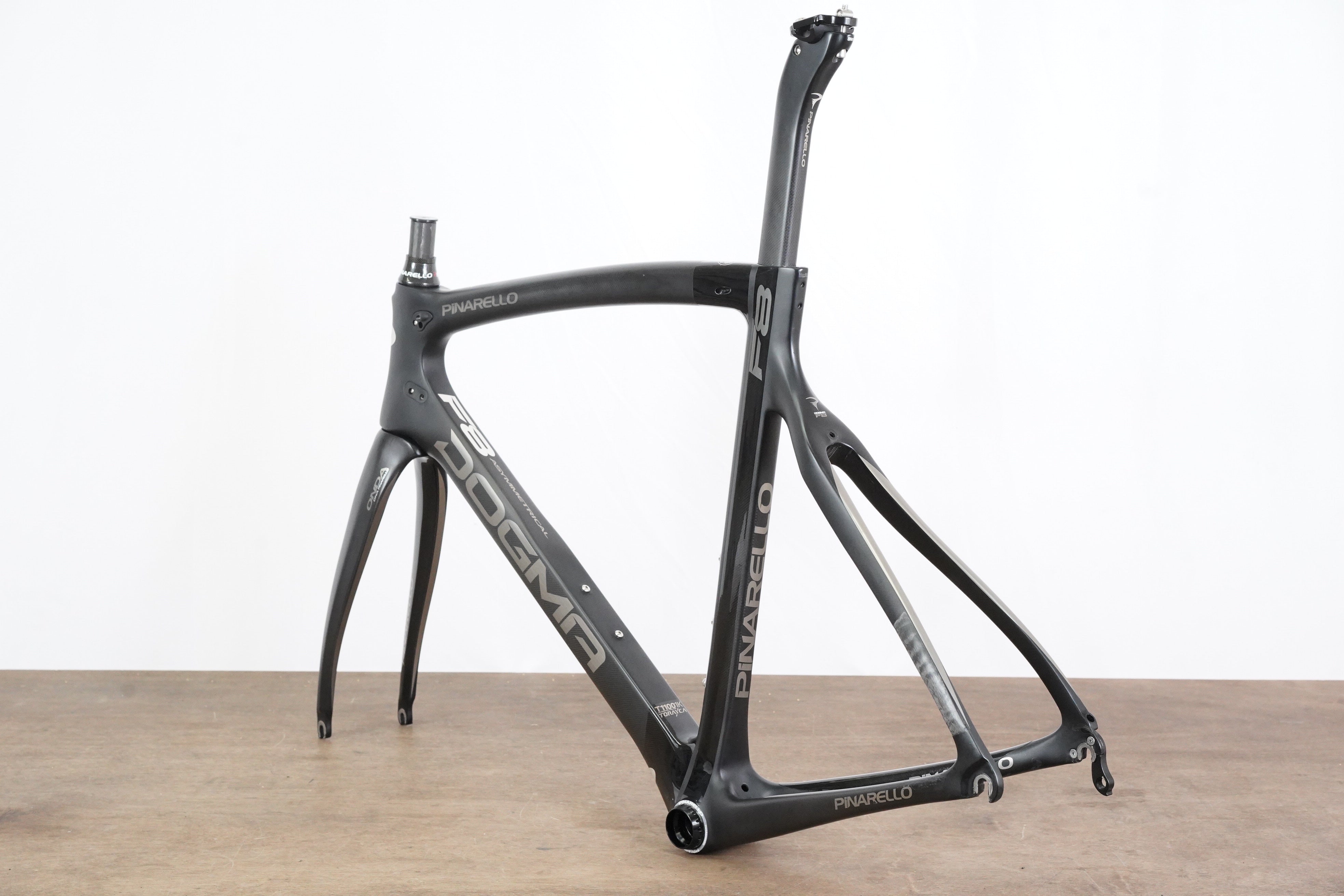 56cm Pinarello Dogma F8 Carbon Rim Brake Frameset Elevate Cycling