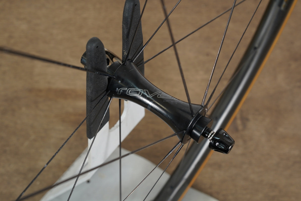 Roval CLX 32 Carbon Tubeless Clincher Rim Brake Wheelset Shimano/SRAM 11 Speed