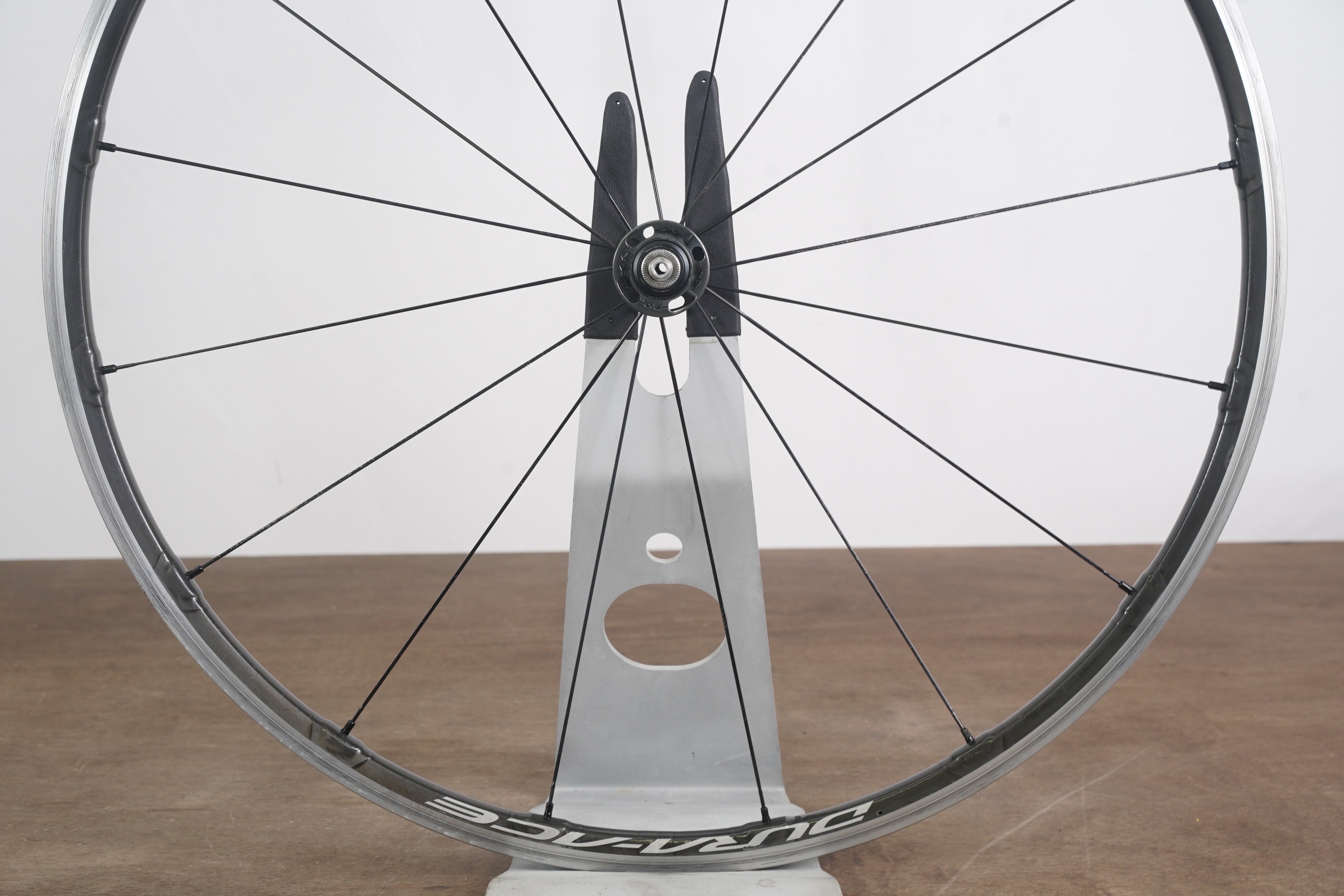 Shimano Dura-Ace WH-R9100 C24 Carbon Clincher Rim Brake