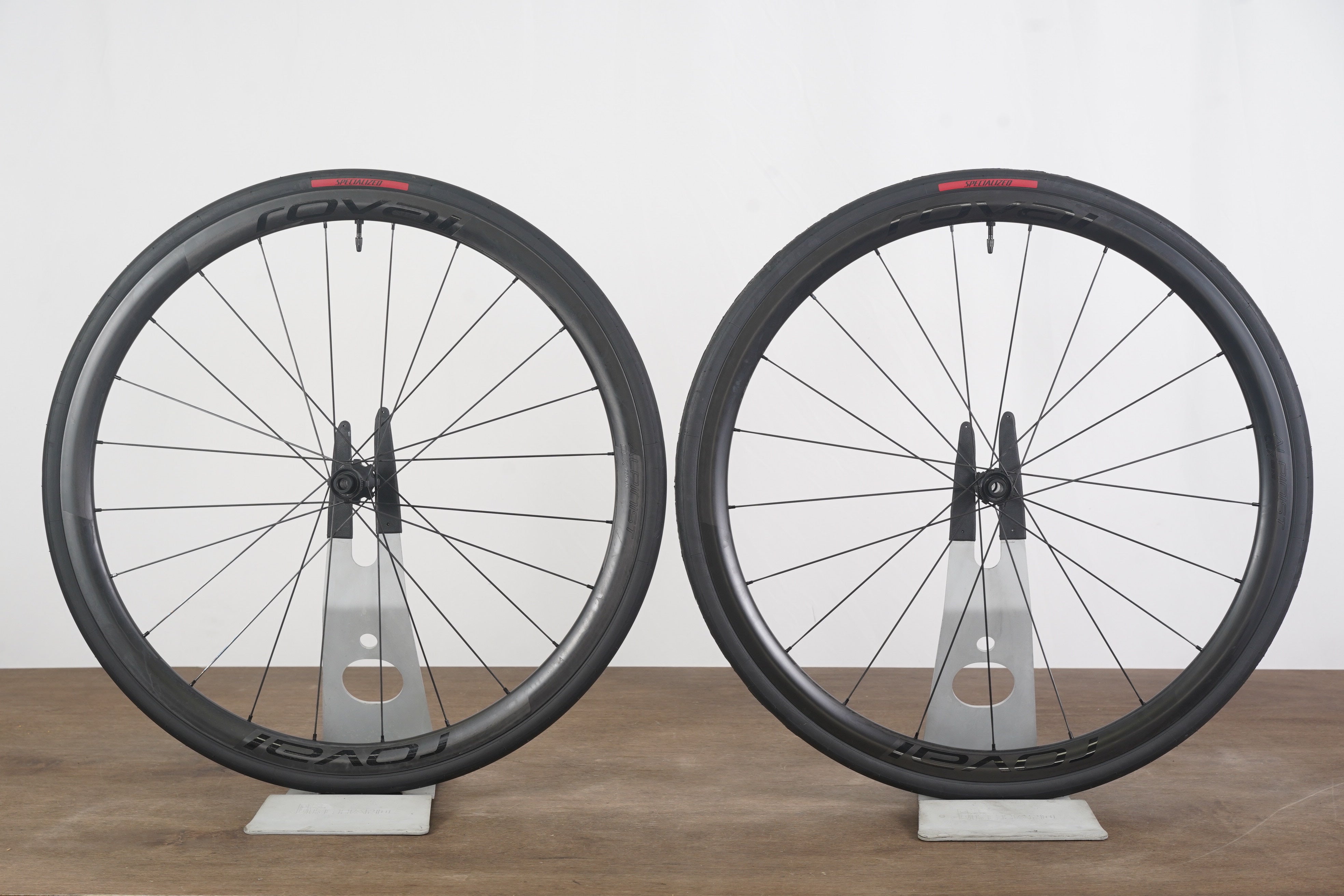 Roval Alpinist CLX II Carbon Tubeless Disc Brake Wheelset