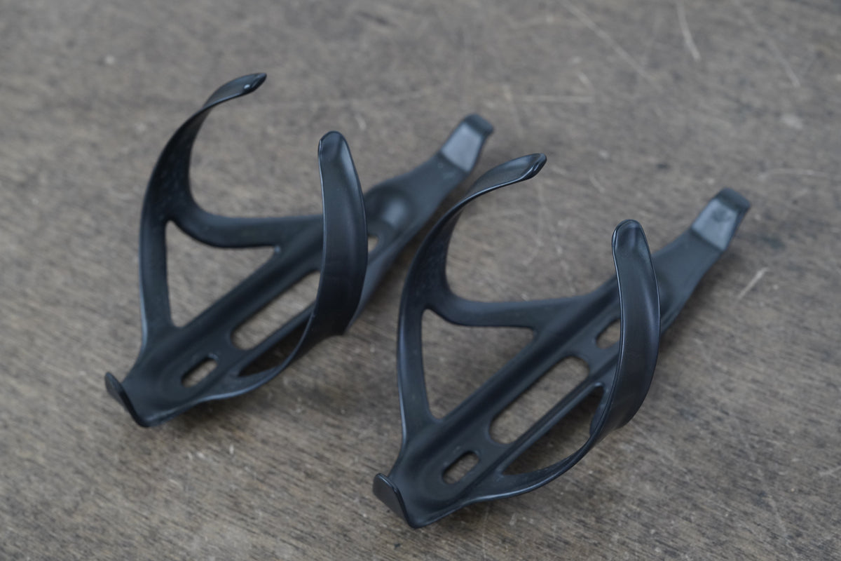 (2) Carbon Water Bottle Cages 38g