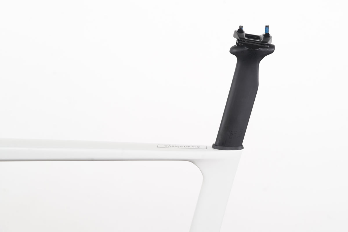NEW TAKE-OFF 2023 61cm Cannondale SuperSix EVO G4 Carbon Disc Brake Frameset