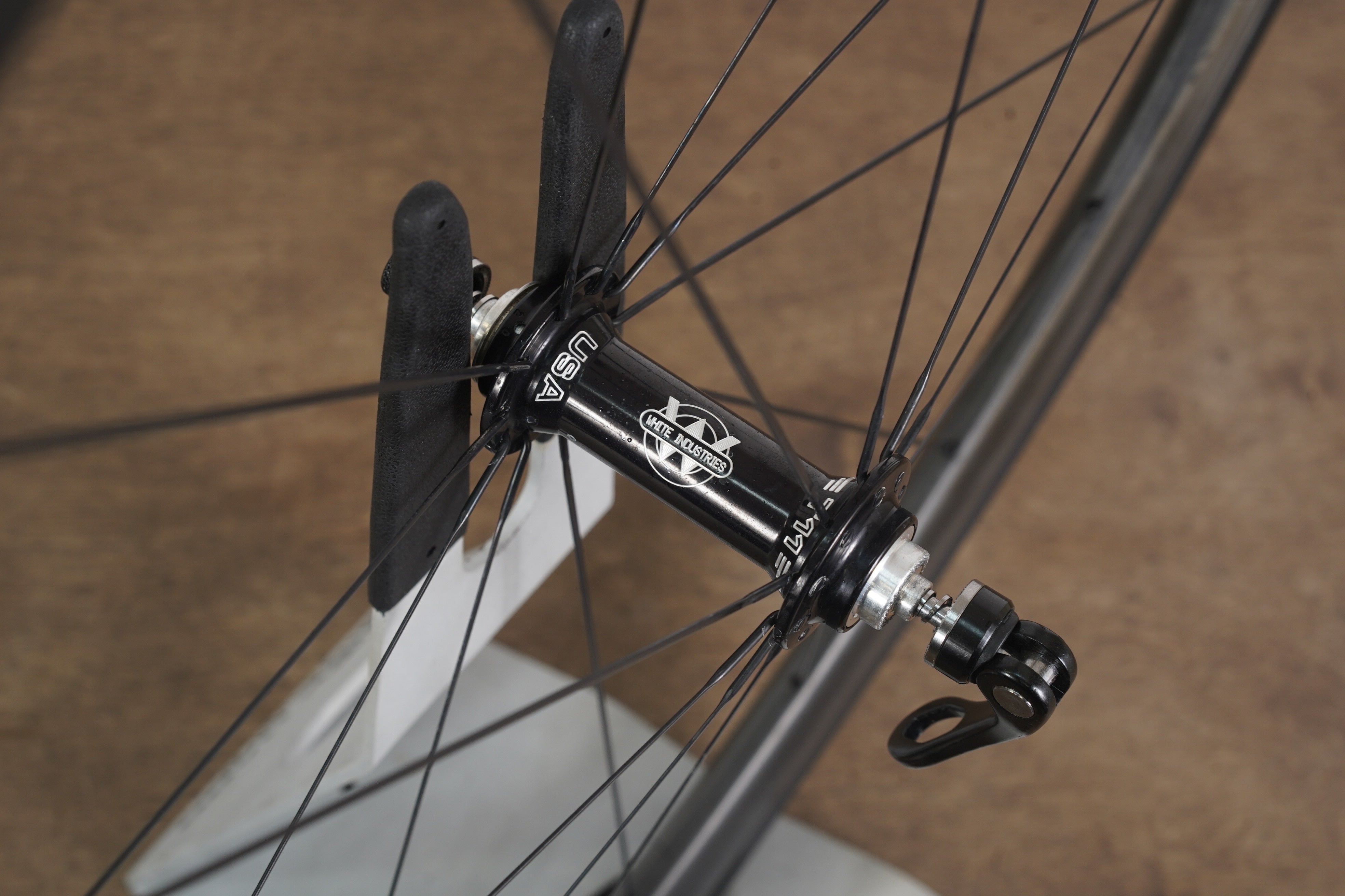 White Industries T11 Carbon Clincher Rim Brake Road Wheelset