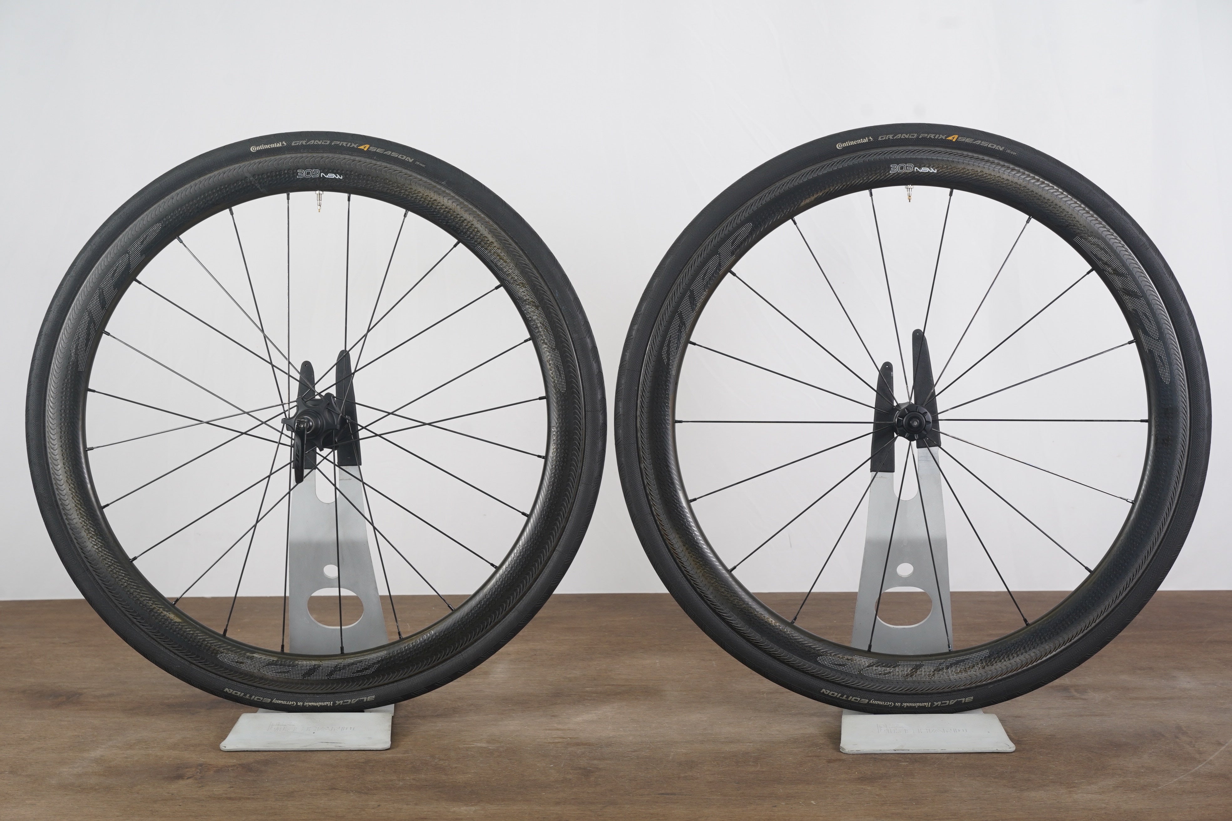 Zipp 303 NSW Cognition Carbon Clincher Rim Brake Wheelset Shimano