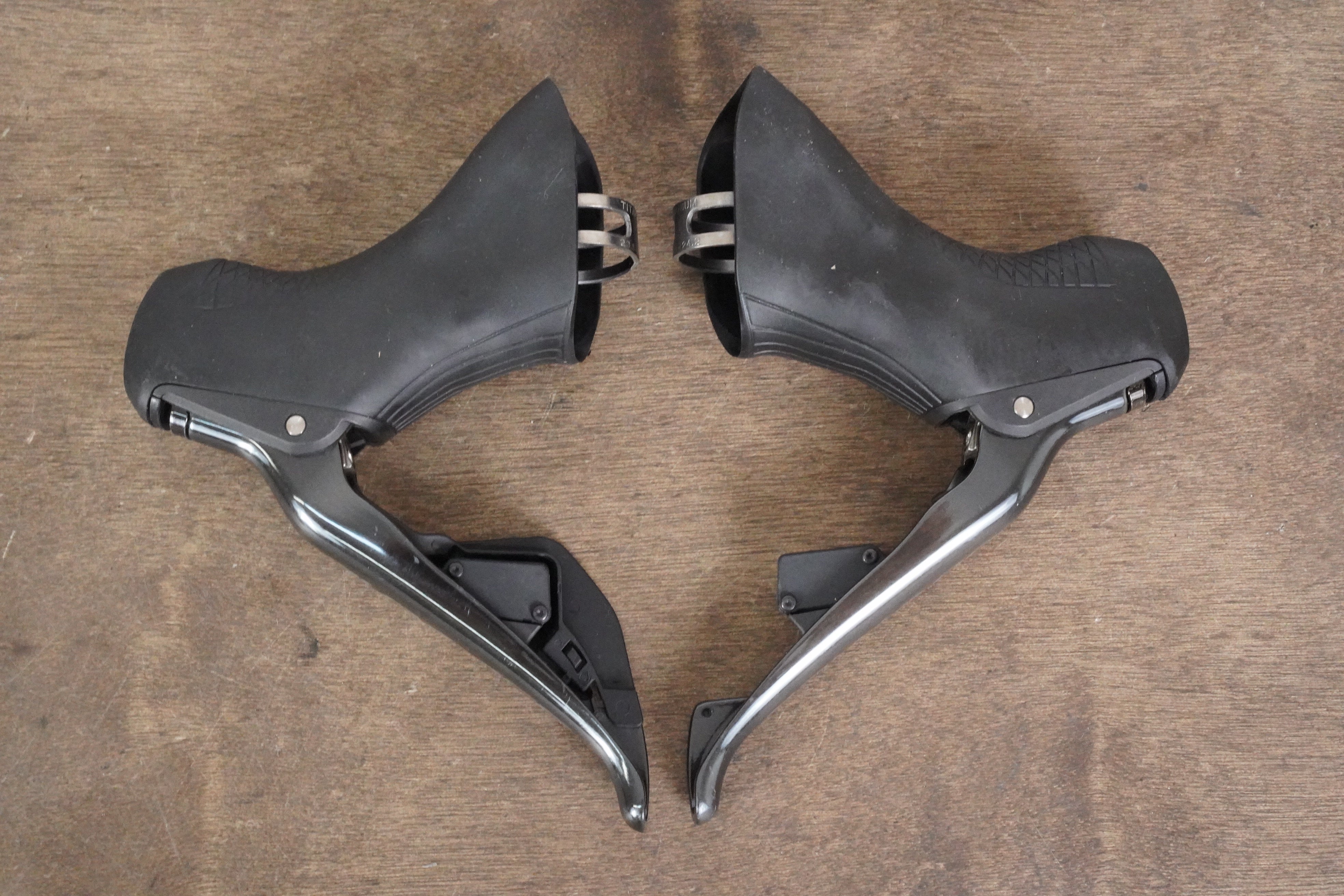 DURA-ACE DI2 R9170 油圧ディスク グループセット 11×2 EuroBikeParts: Shimano Dura Ace R9170 11s Di2 Hydraulic Disc Group