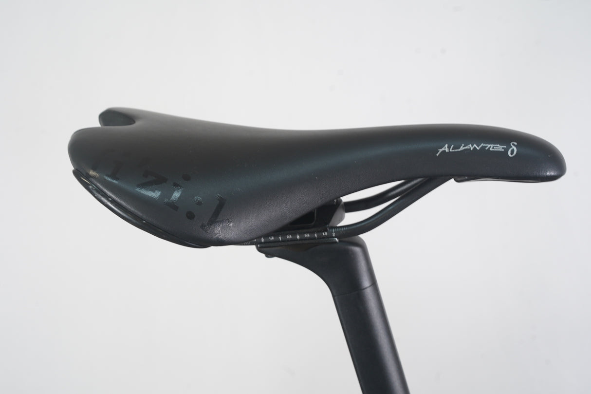 2022 56cm Cannondale SuperSix EVO 105 11 Speed Disc Brake Carbon Road Bike