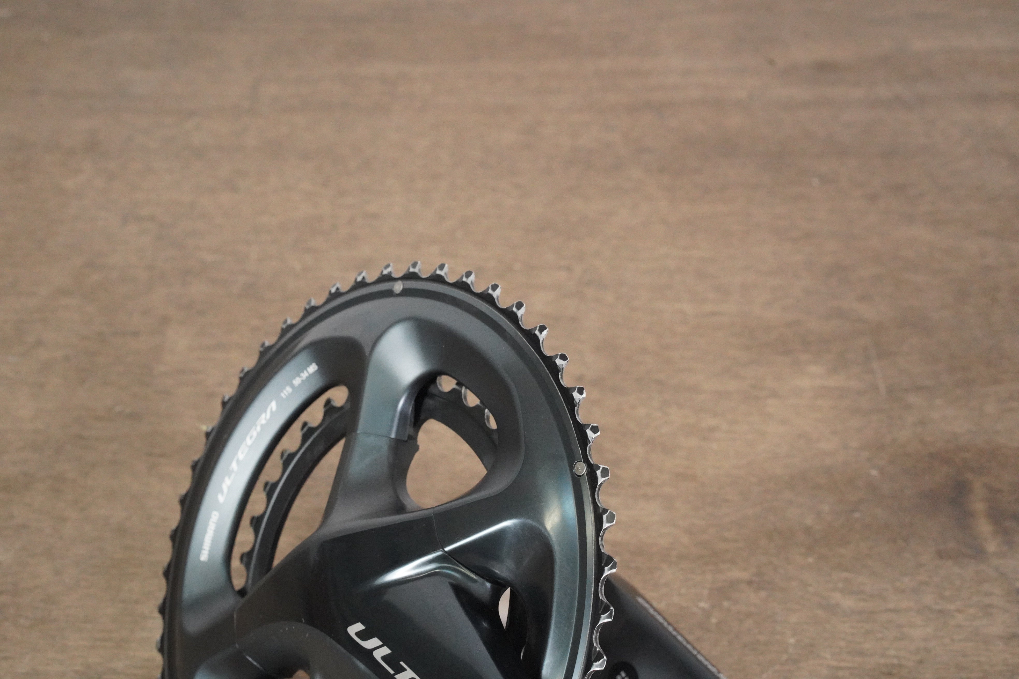 172.5mm 50/34T Shimano Ultegra FC-R8000 11 Speed Crankset 8000