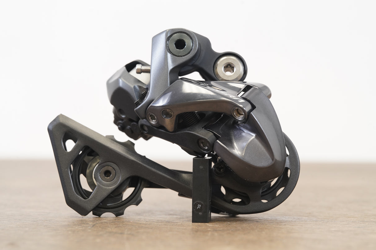 Shimano Ultegra R8050 Di2 11 Speed Electronic Rim Brake TT Triathlon Groupset