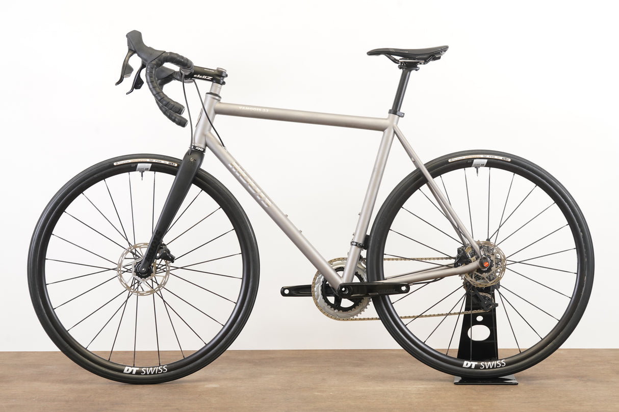 NEW 57cm Moots Vamoots 33 SRAM Rival eTap AXS Titanium Disc Brake Road Bike