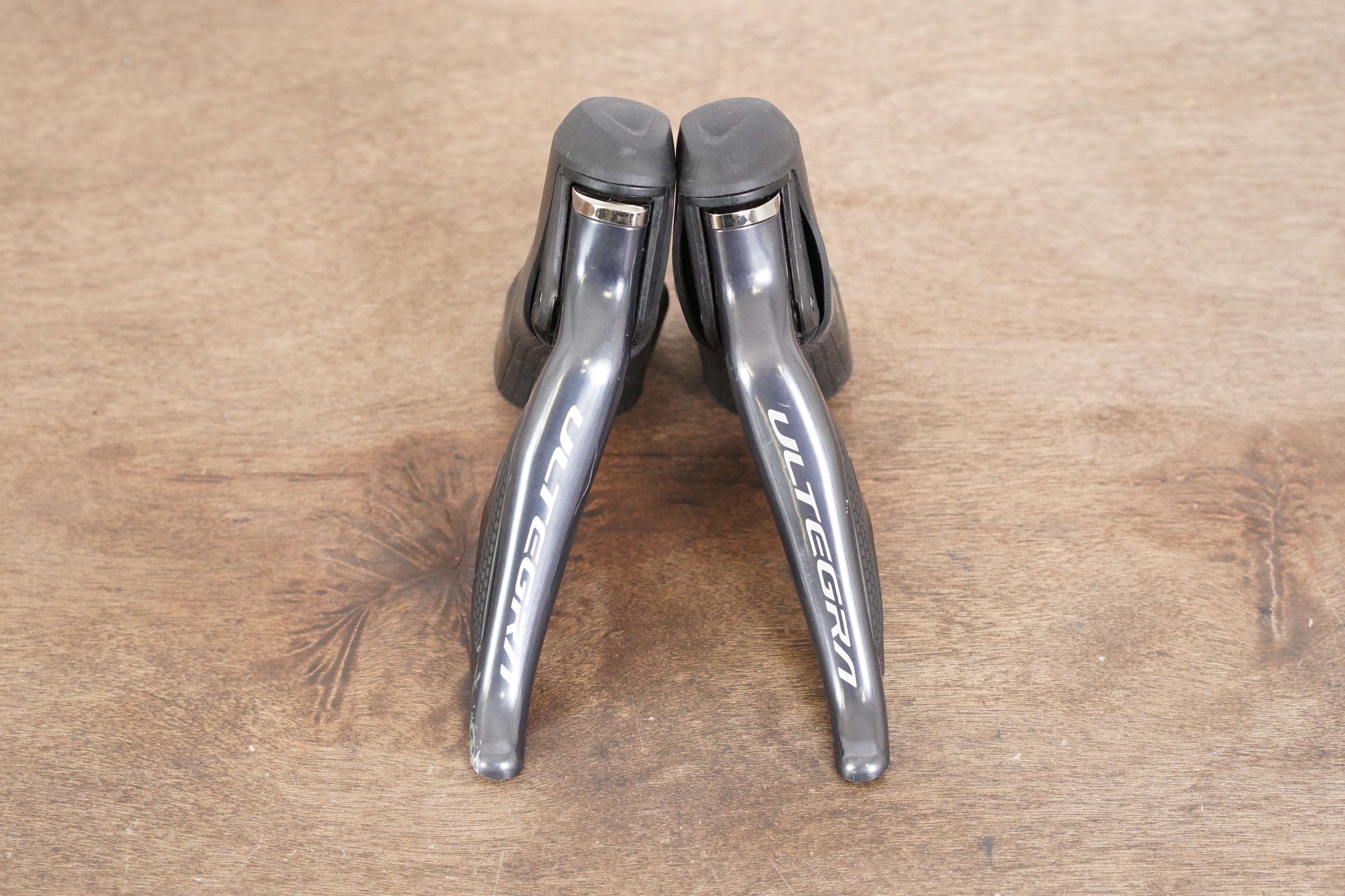 Shimano Ultegra R8070 Di2 11 Speed Electronic Hydraulic Disc Brake