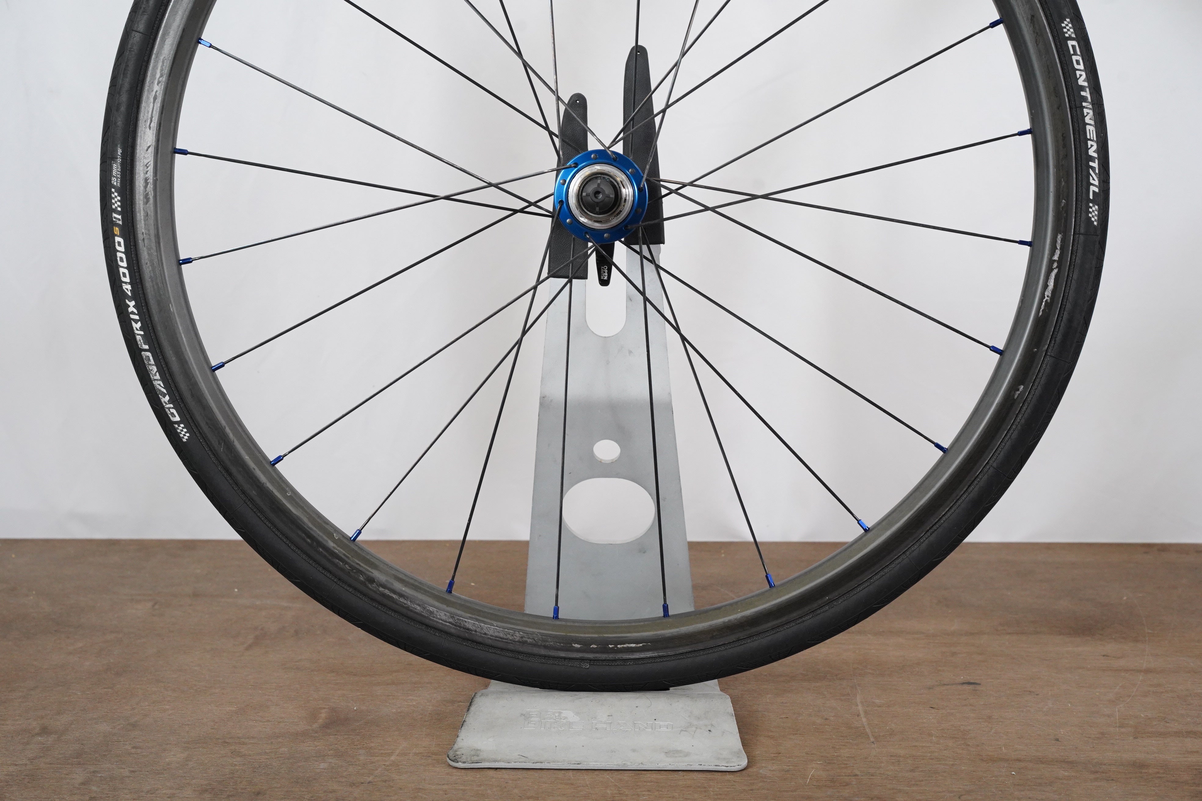 White Industries T11 Carbon Clincher Rim Brake Wheelset