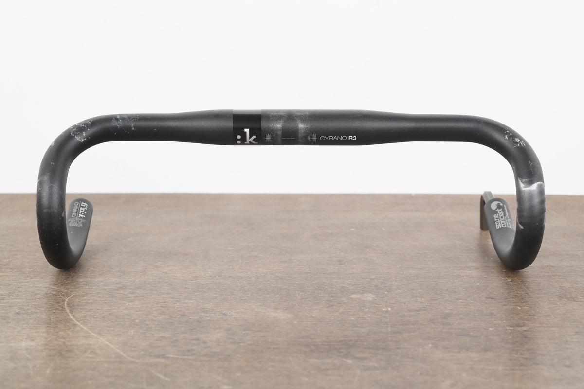 40cm Fizik Cyrano R3 Bull Alloy Road Handlebar 31.8mm