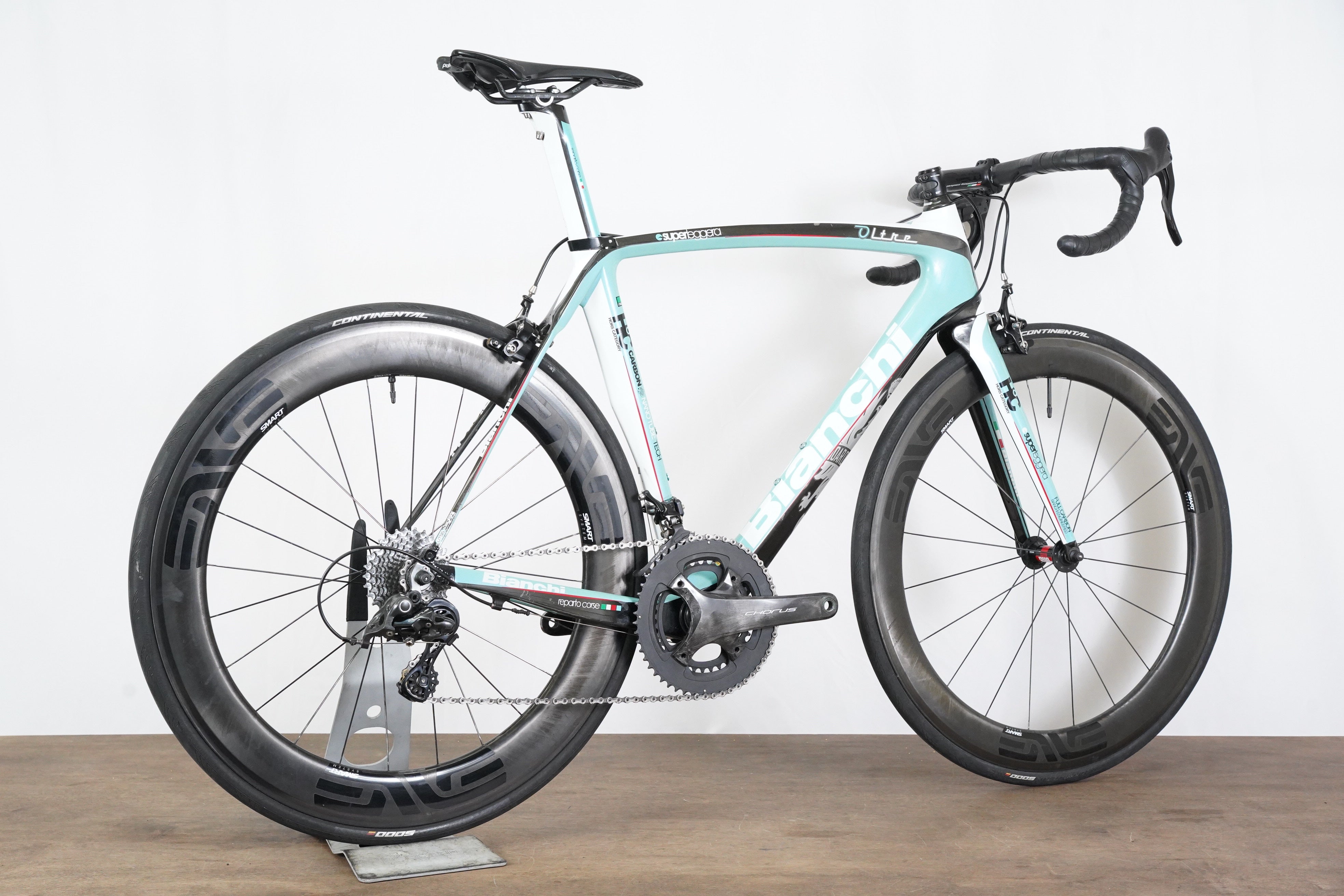 57cm Bianchi Oltre Superleggera ENVE Campagnolo 12 Speed