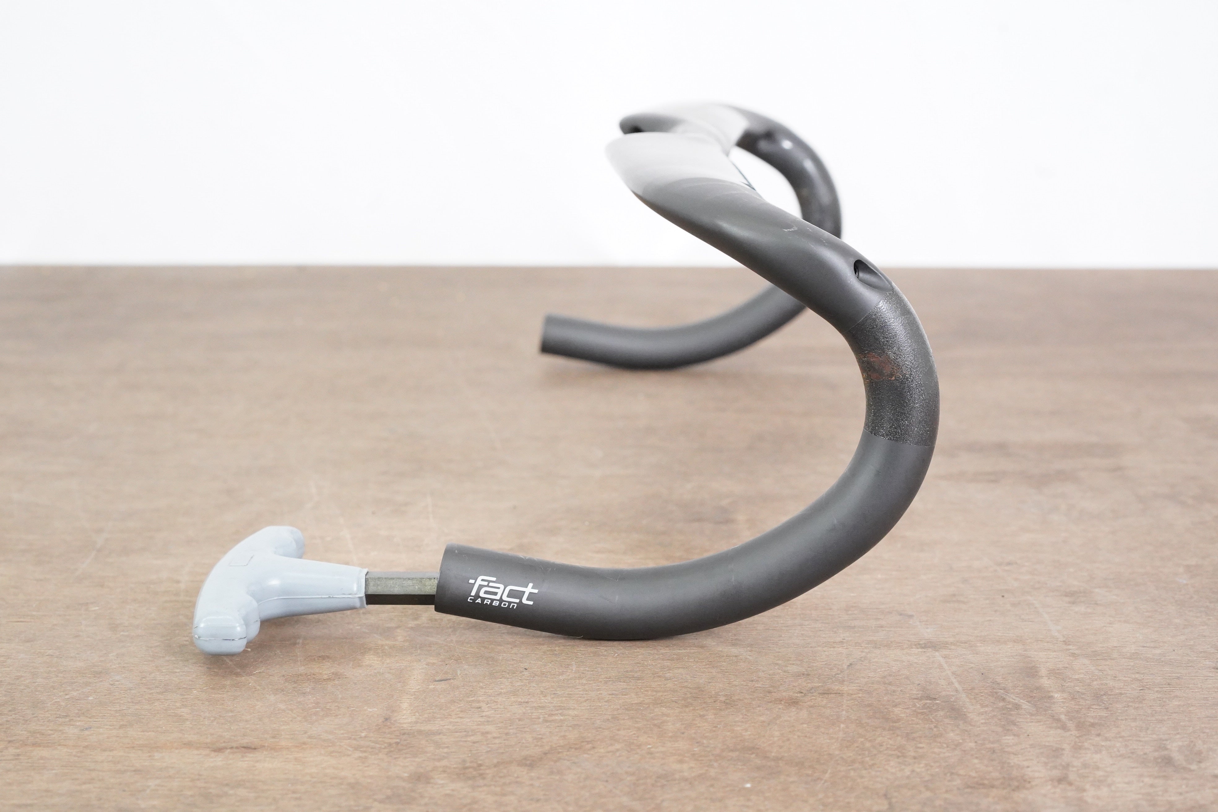 SPECIALIZED S-WORKS AEROFLY 440mm ハンドル S-Works Aerofly II Carbon Handlebars