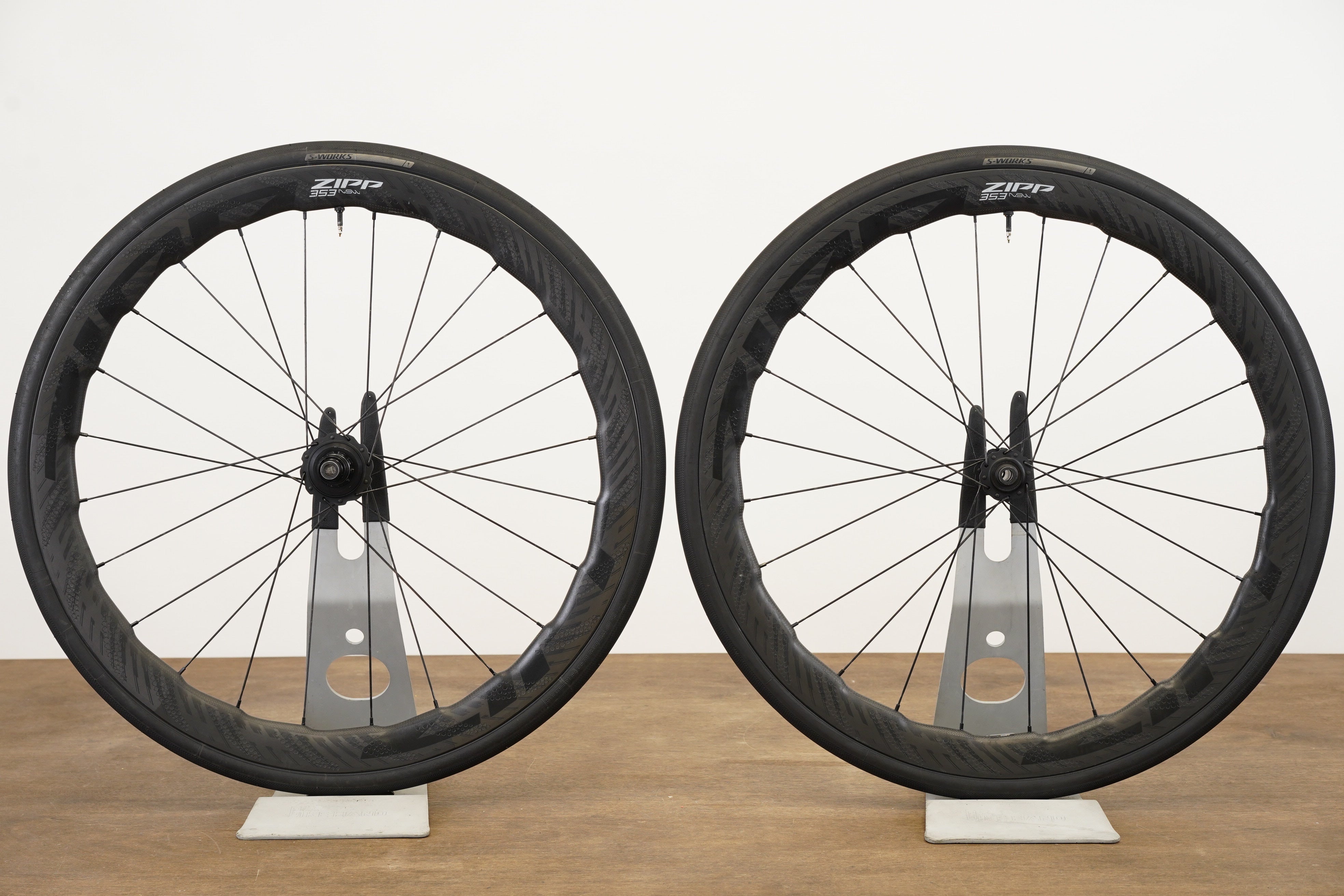 Zipp 353 NSW Cognition Carbon Tubeless Disc Brake Wheelset SRAM