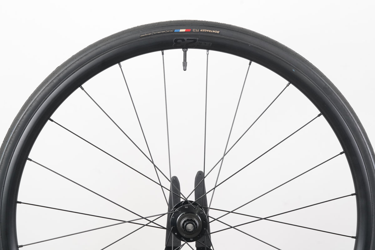 Bontrager Paradigm Comp 23 Alloy Tubeless Clincher Disc Wheelset Shimano 11 Speed