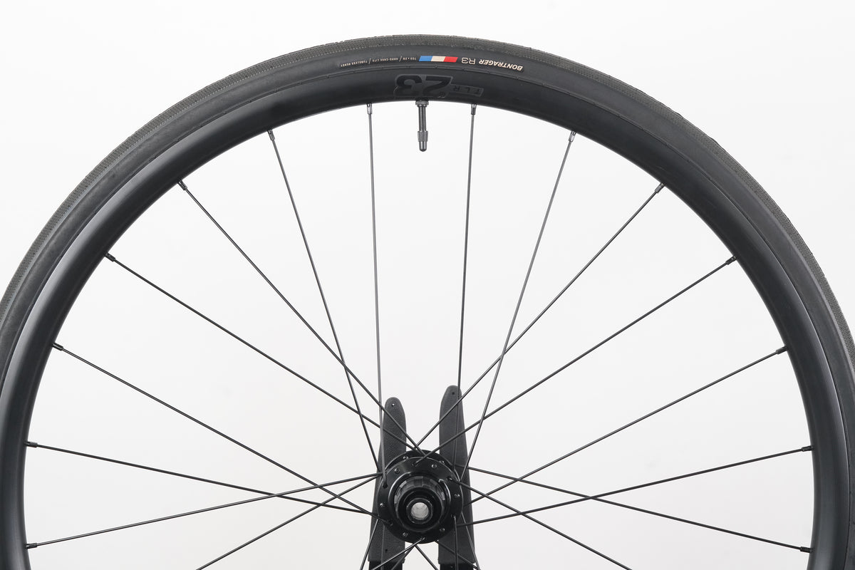 Bontrager Paradigm Comp 23 Alloy Tubeless Clincher Disc Wheelset Shimano 11 Speed