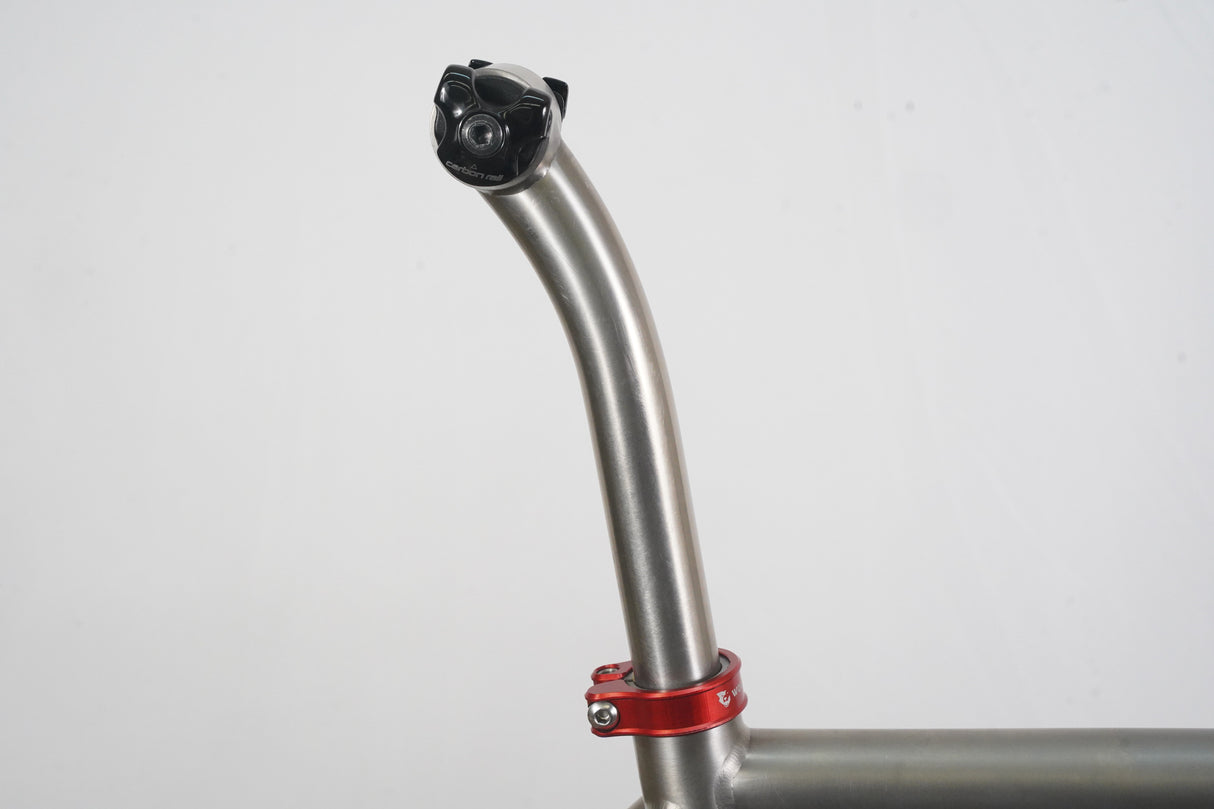 M/L Lynskey R300 Titanium Disc Brake Road Frameset