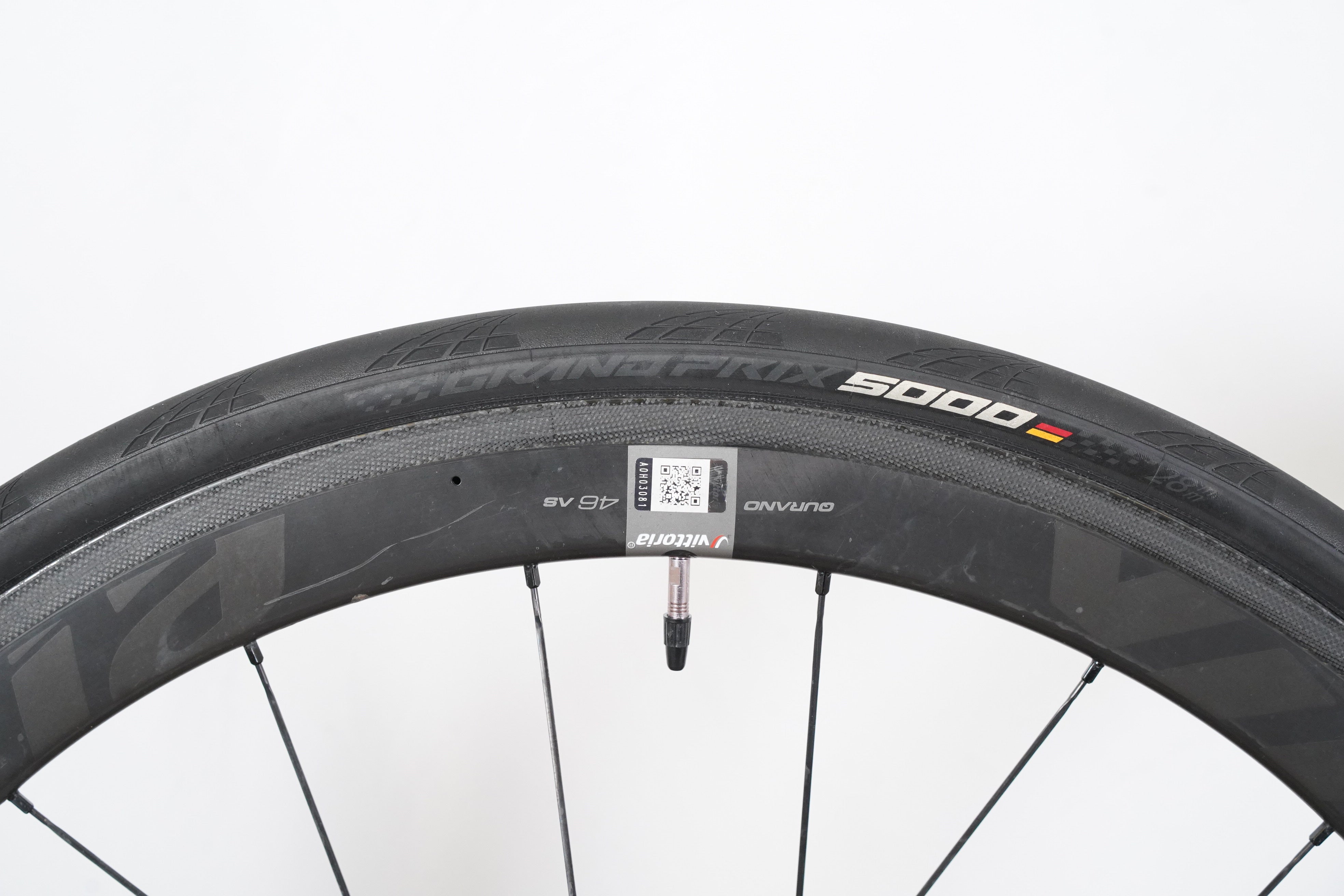vittoria qurano 46 カーボンホイール 独自機構を搭載 ヴィットリアが贈る注目のレーシングホイール