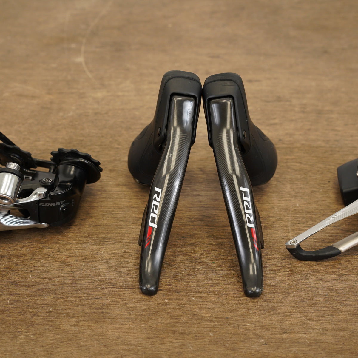 SRAM Red eTap A1 11 Speed Wireless Electronic Rim Brake Groupset ...