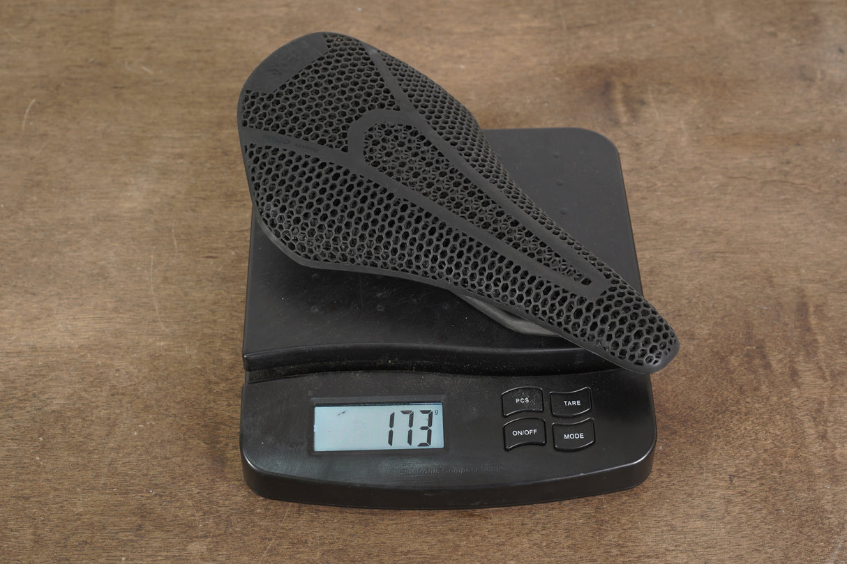 140mm Fizik Argo Vento 00 Adaptive Carbon Rail Road Saddle 173g