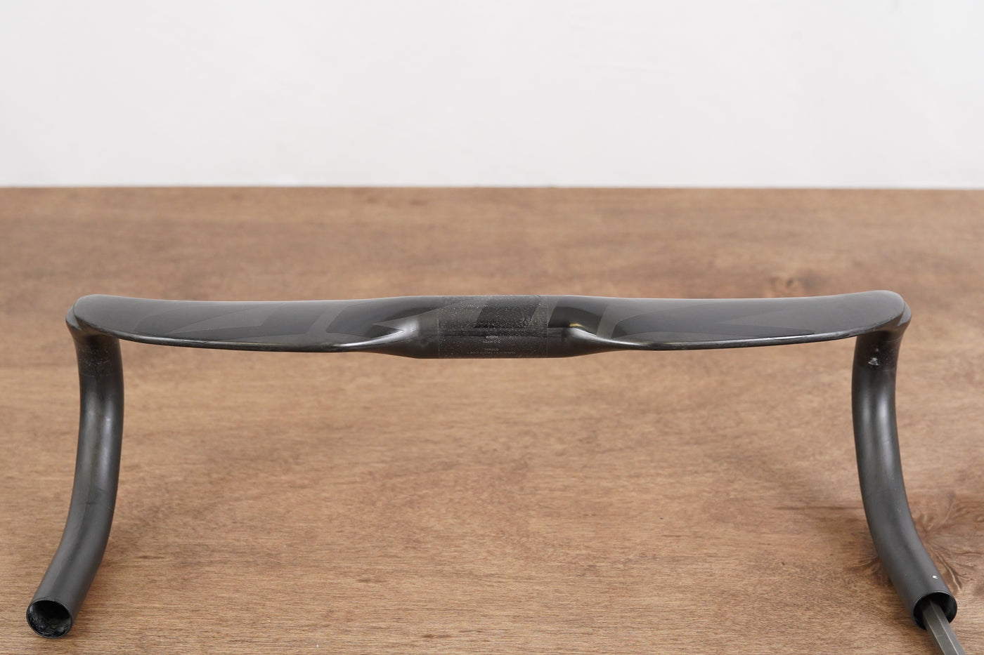 42cm Zipp SL 70 Carbon Compact Aero Road Handlebar 31.8mm SL70