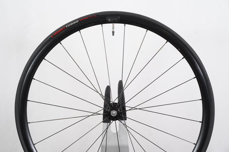 FRONT DT Swiss R470 Alloy Tubeless Clincher Disc Brake Wheel