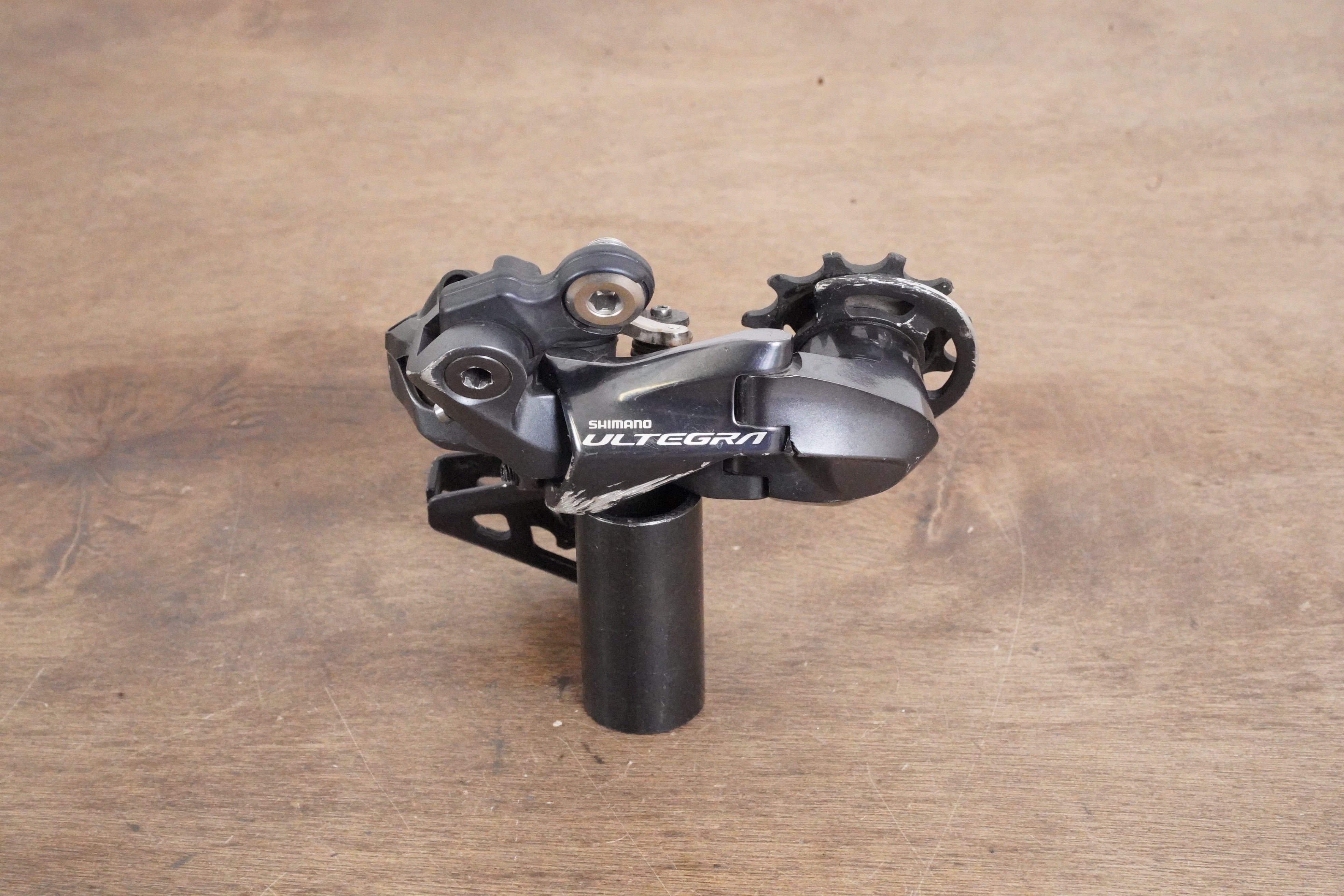 Shimano Ultegra R8070 Di2 11 Speed Electronic Hydraulic Disc