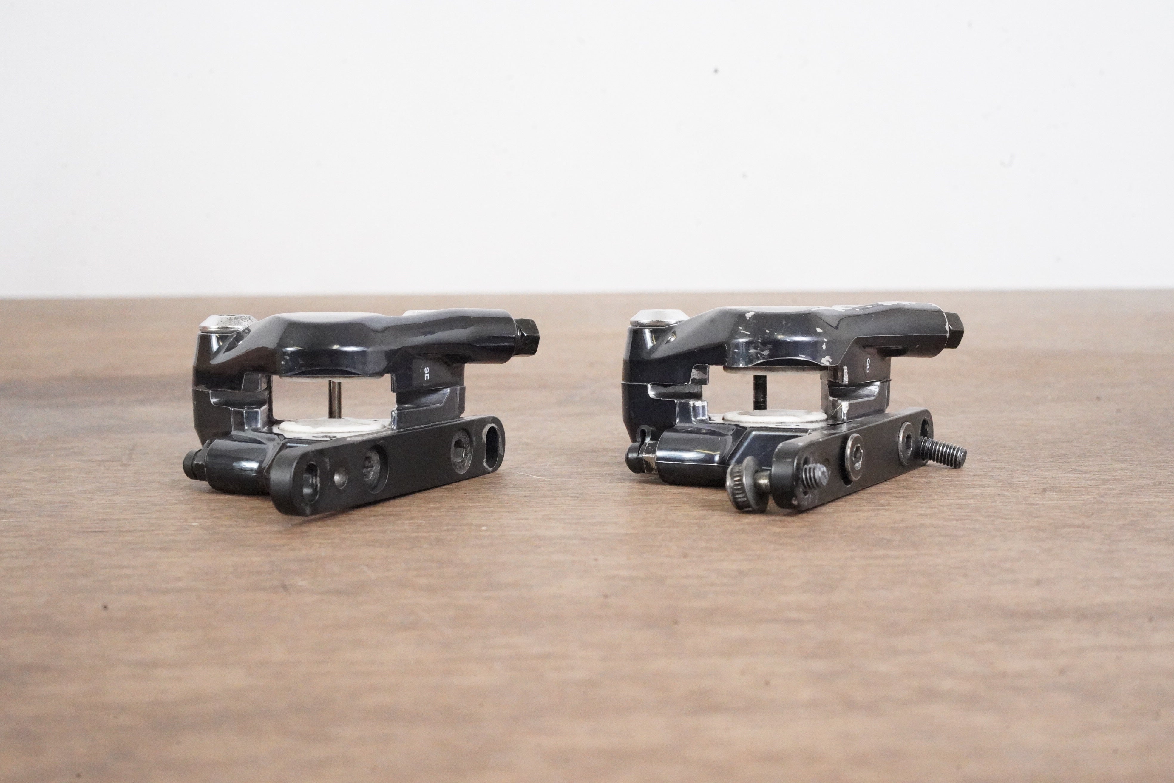 ULTEGRA 8070 左のみ Shimano Ultegra 8070 Lever and Brake Set - Brands Cycle and