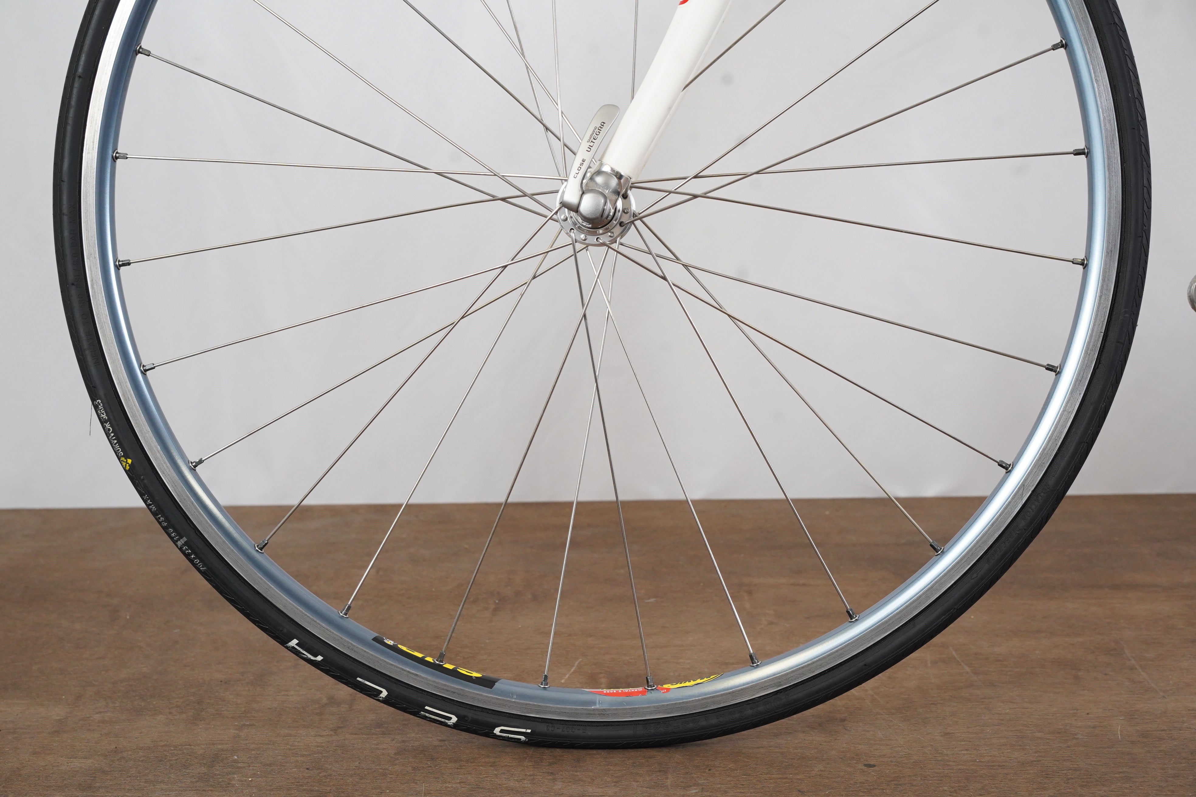 RDC-5300 シルバー 【30.9.25】 53cm LeMond Zurich Steel Shimano 9 Speed Rim Brake Road Bike