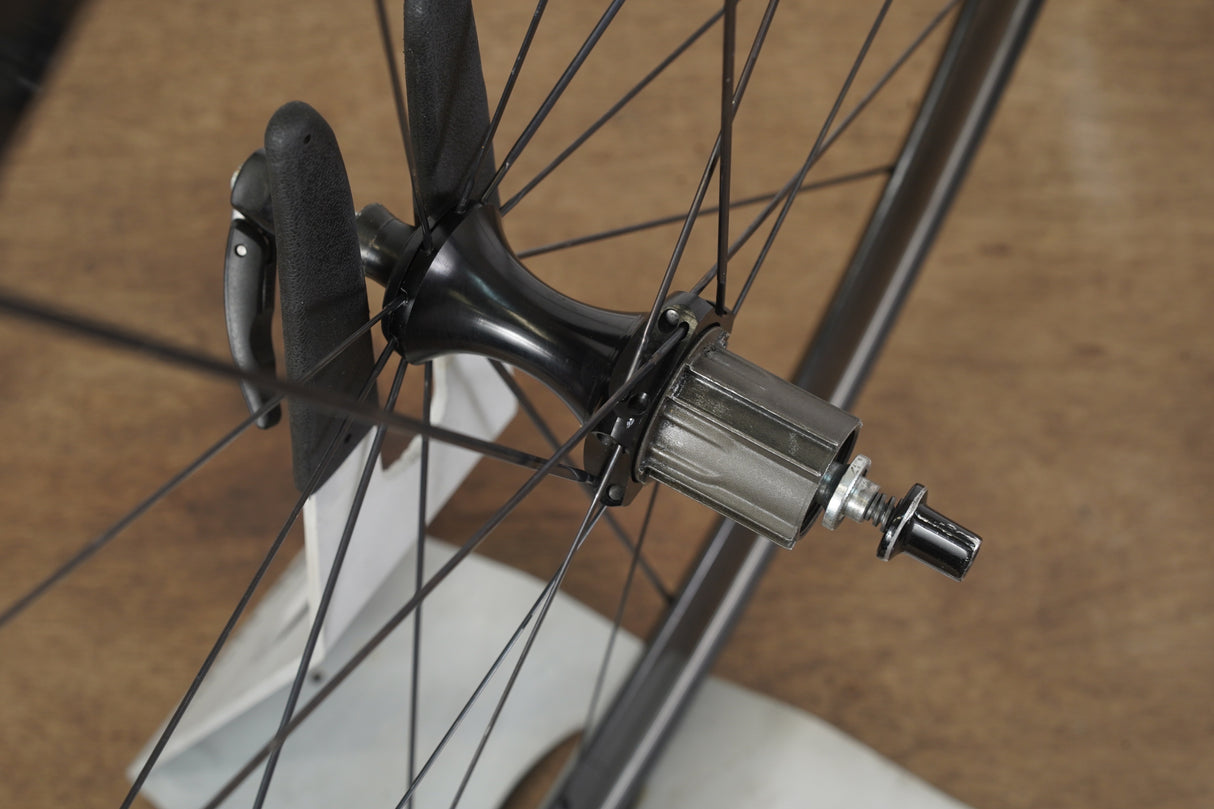 Mavic Cosmic Carbone Carbon Clincher Rim Brake Wheelset Campagnolo 11 Speed