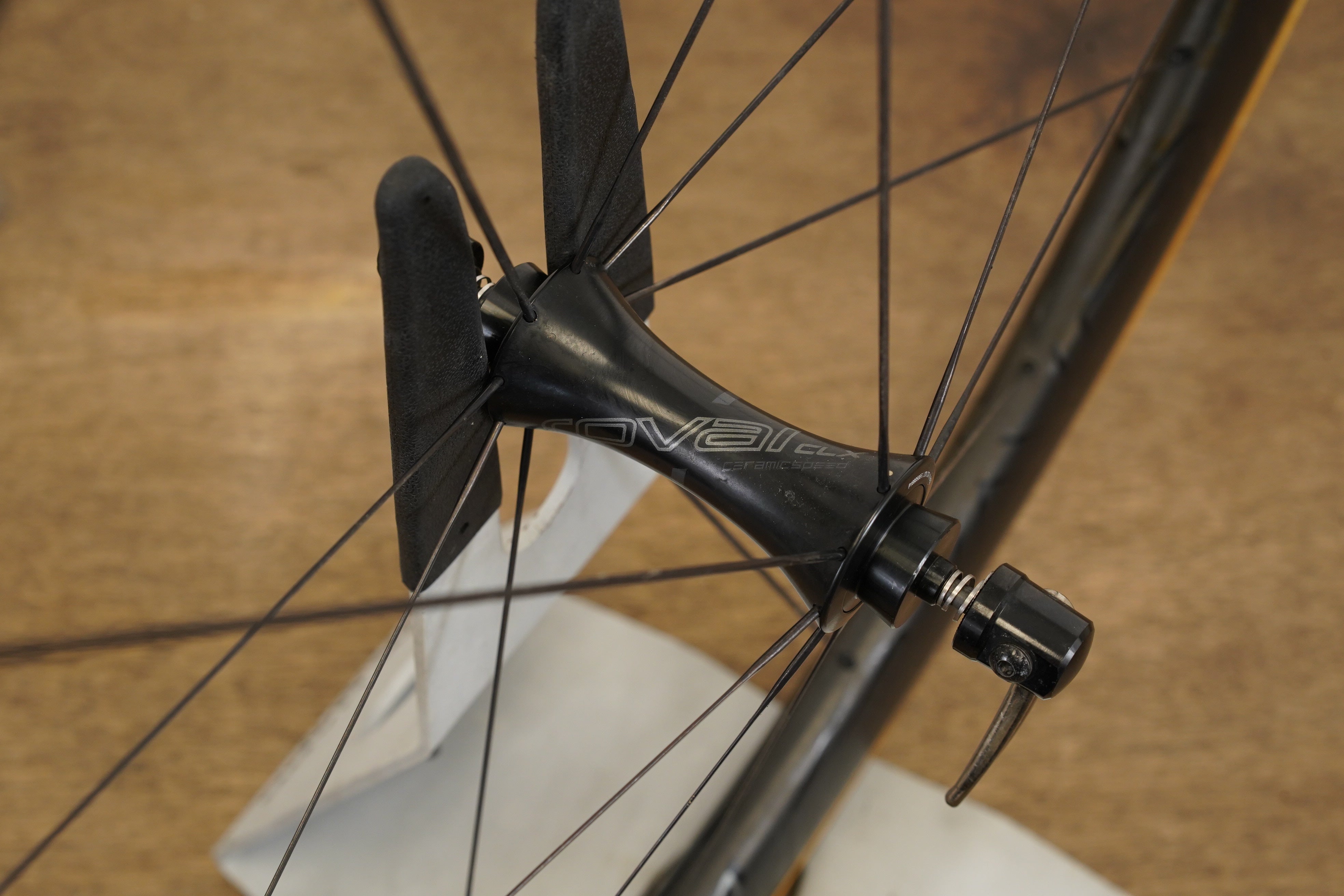 Damaged* Roval CLX 50 Carbon Tubeless Rim Brake Wheelset Shimano