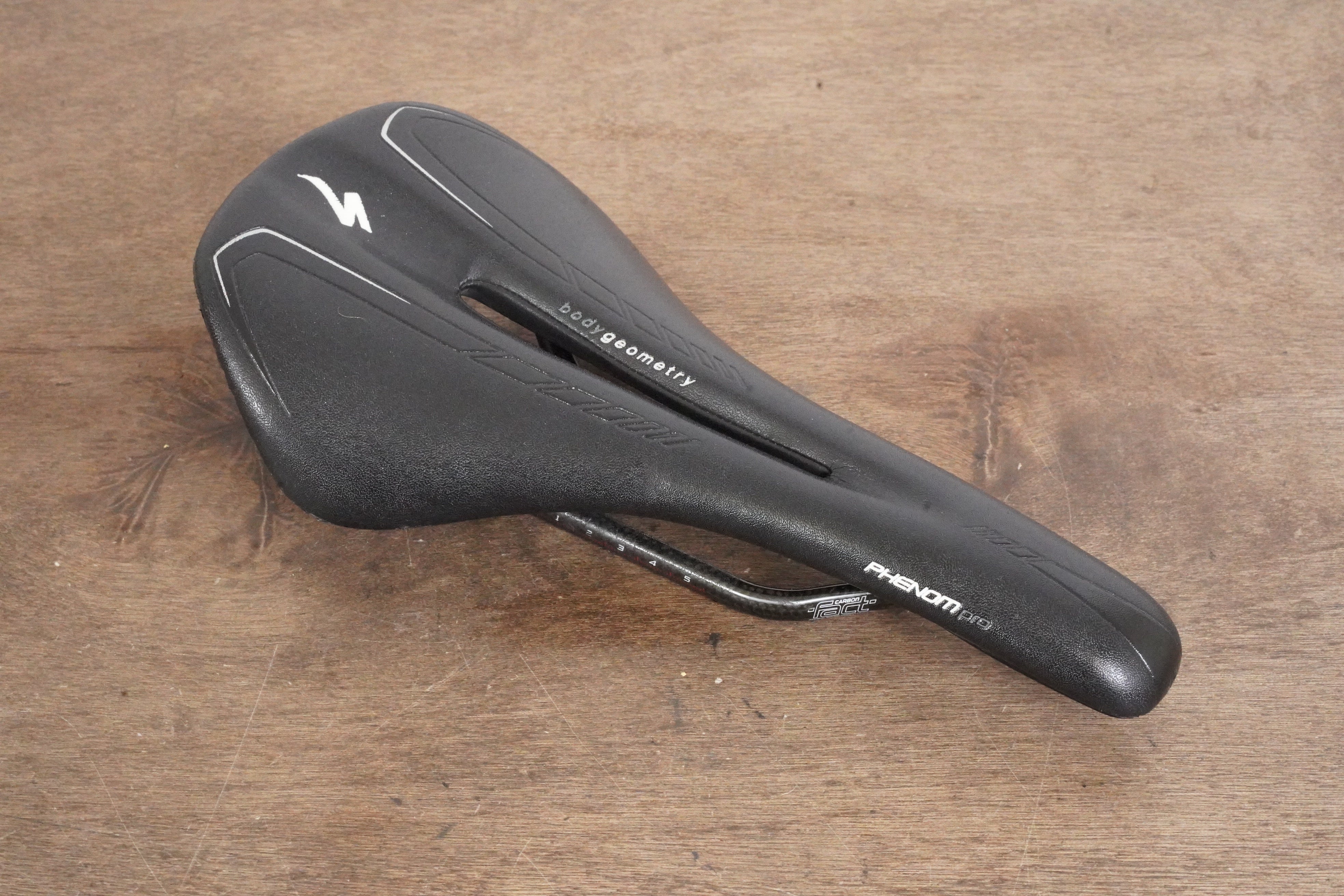 Specialized phenom pro saddle online