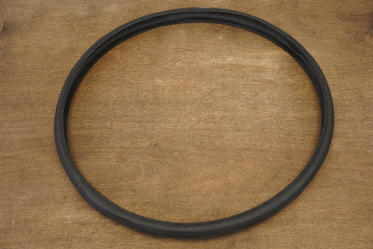 (1) 700x30C (30mm) Specialized Turbo Pro Gripton Clincher Road Tire
