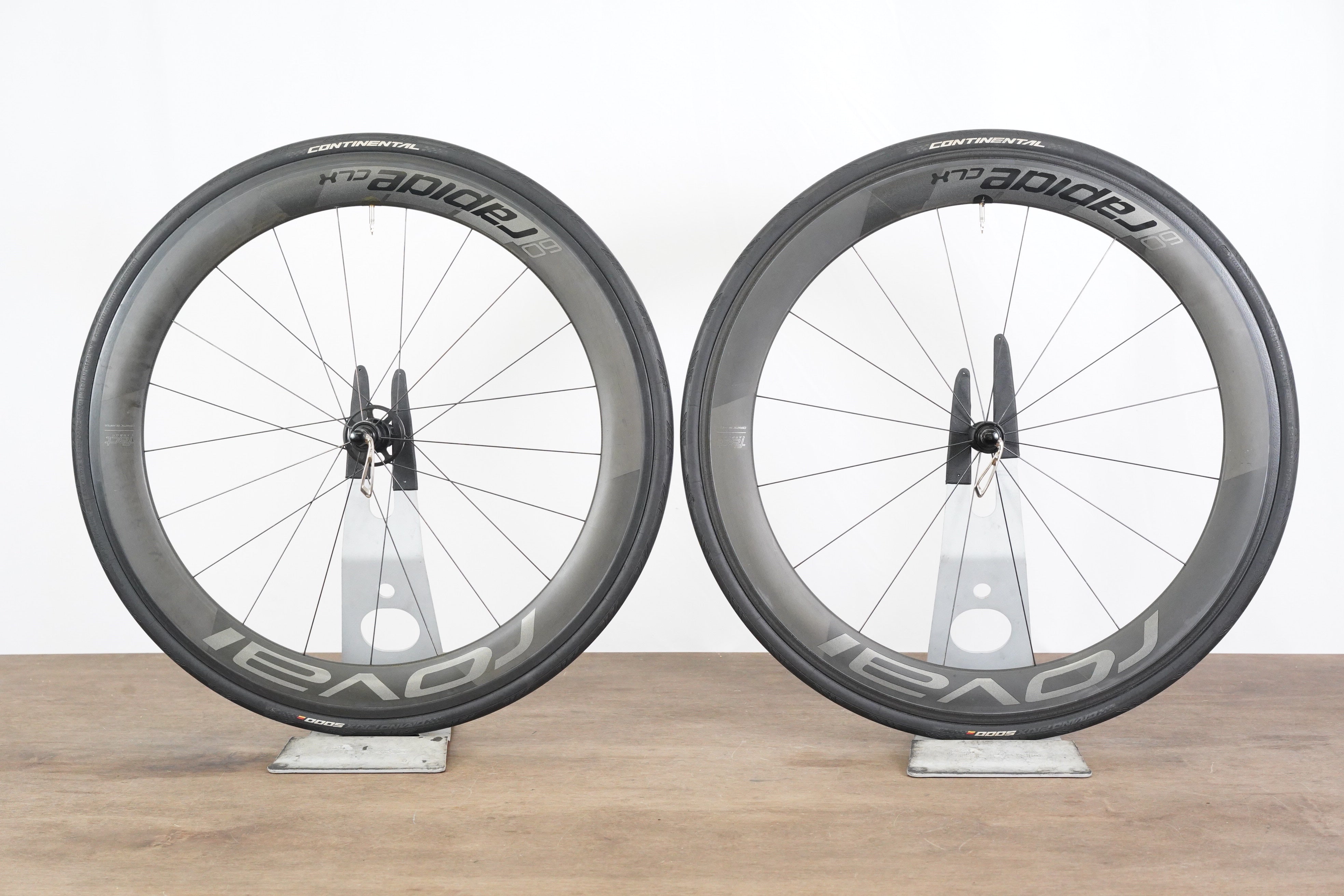 Roval CLX60 クリンチャータイヤ Roval CLX 60 Carbon Clincher Rim Brake Wheelset Shimano/SRAM