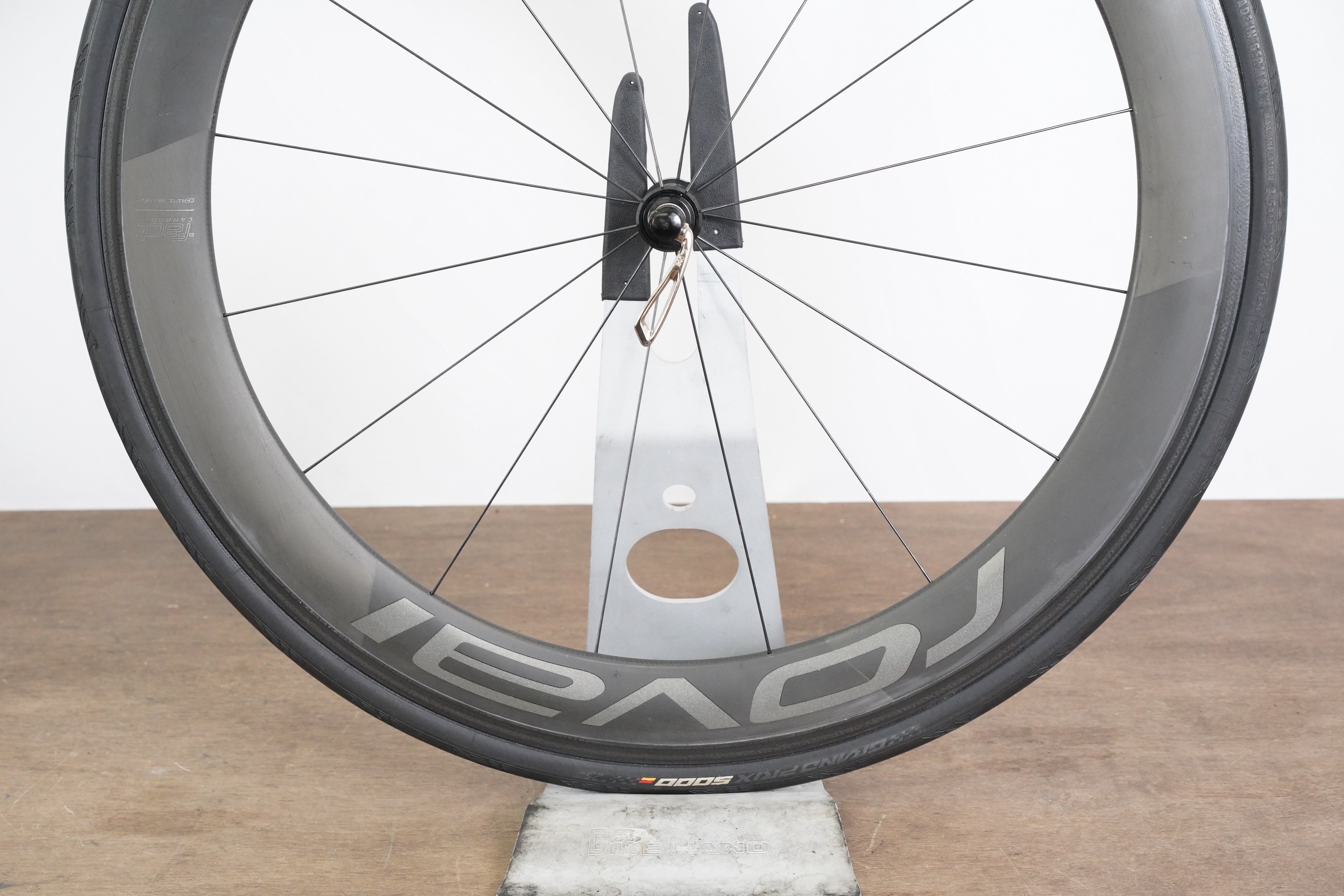 Roval CLX60 クリンチャータイヤ Roval CLX 60 Carbon Clincher Rim Brake Wheelset Shimano/SRAM