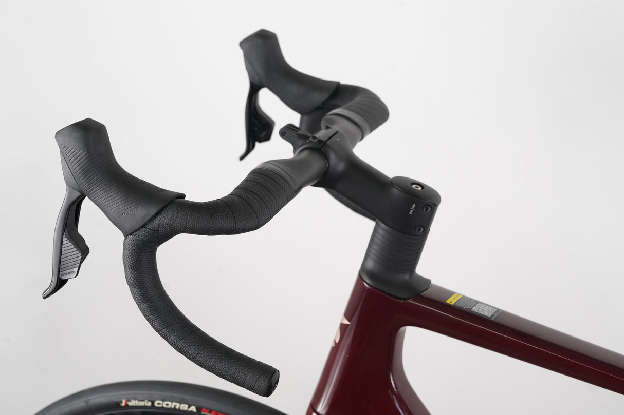 NEW 2025 56cm Cervelo Caledonia 5 Carmine Rival AXS Carbon Disc Road Bike