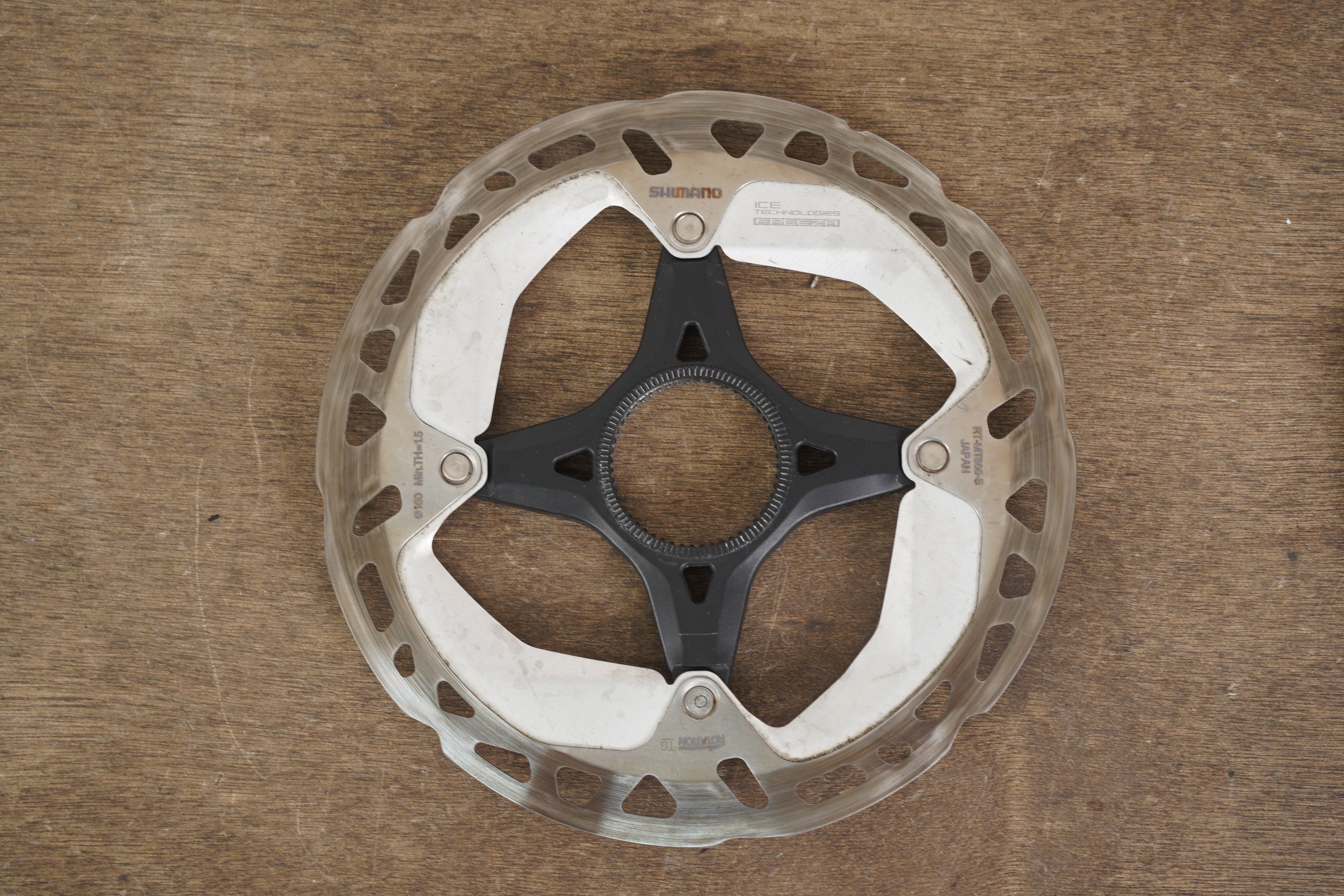 2) 160mm Shimano XT RT-MT800-S Center Lock Disc Brake Road
