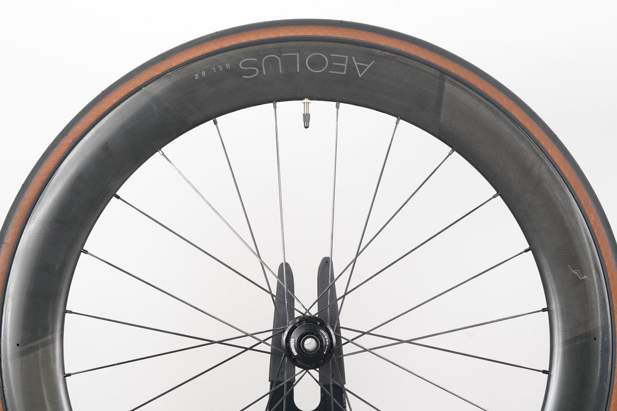 Bontrager Aeolus RSL 62 Carbon Tubeless Clincher Disc Brake Wheelset 12 Speed