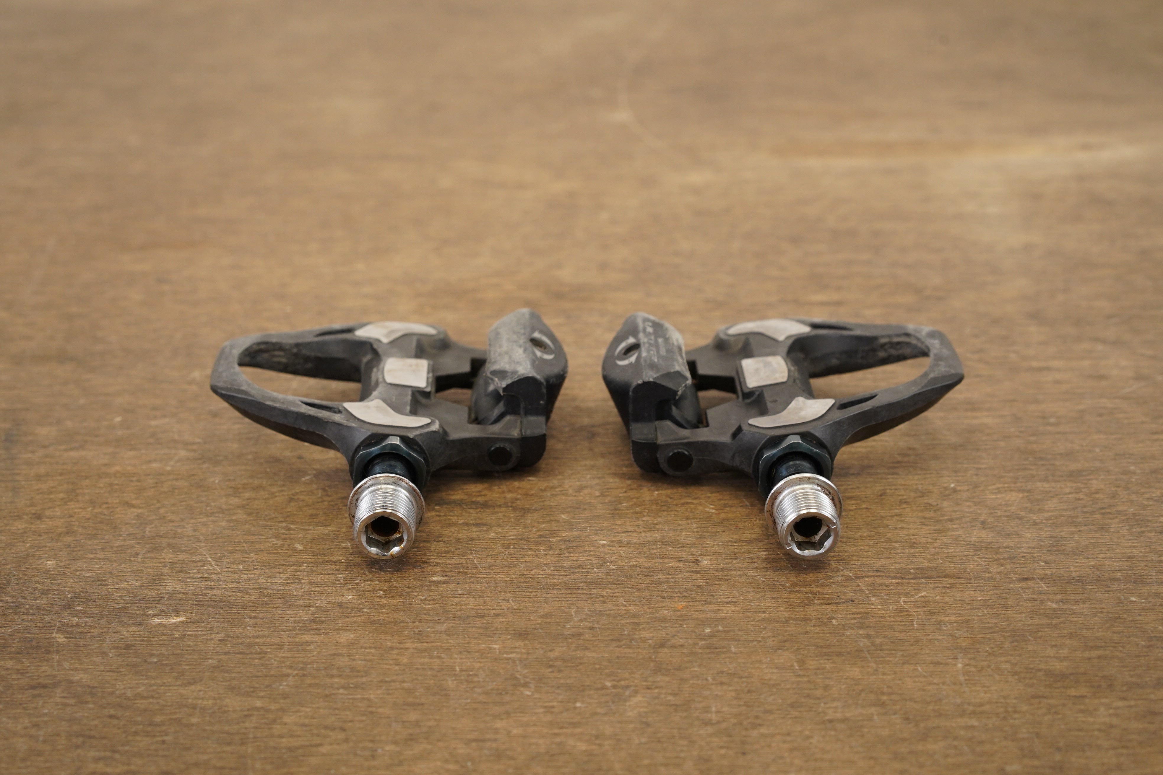 Shimano Ultegra PD-R8000 SPD-SL Carbon Clipless Road Pedals 253g