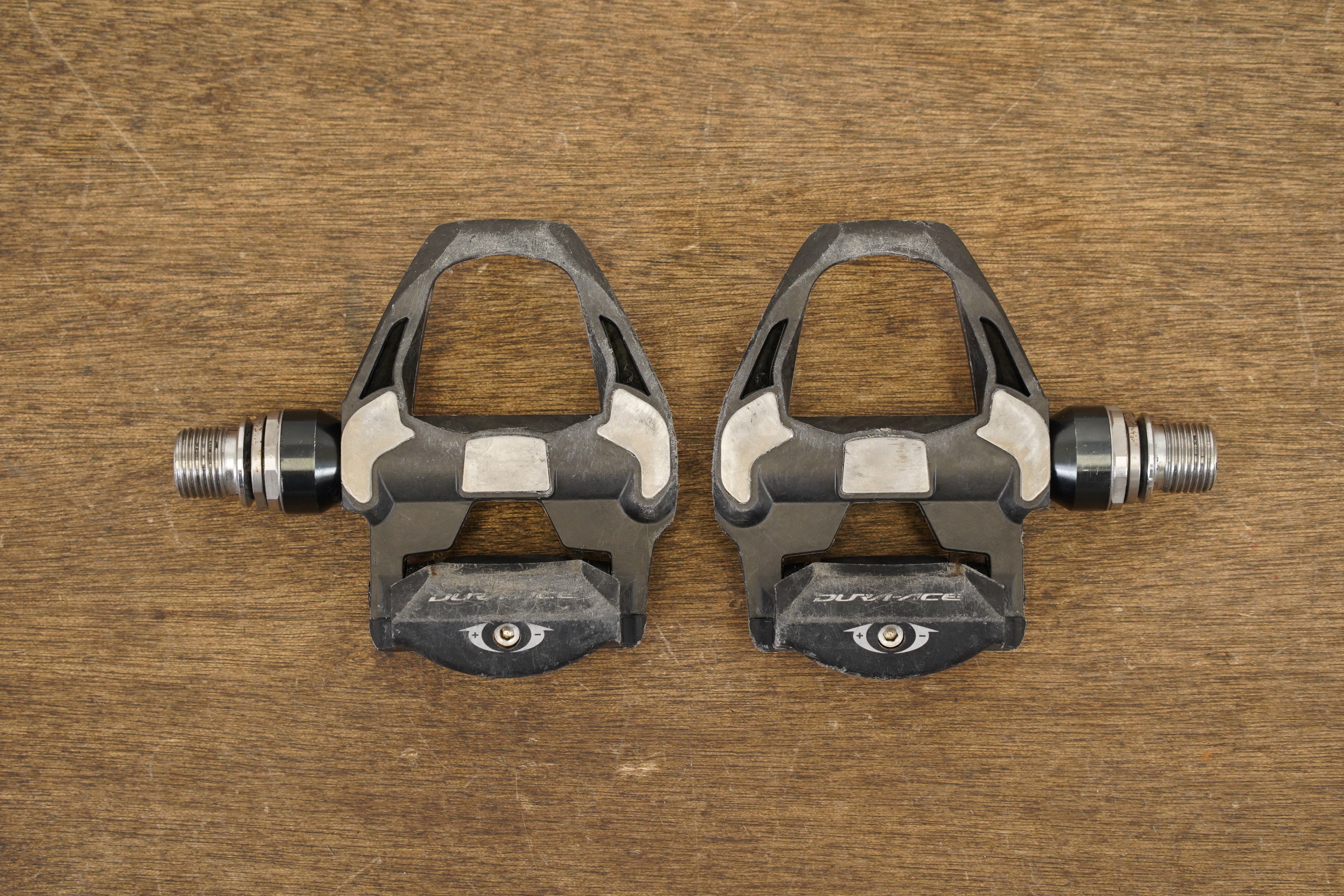 Shimano Dura-Ace PD-R9100 SPD-SL Carbon Clipless Road Bike Pedals