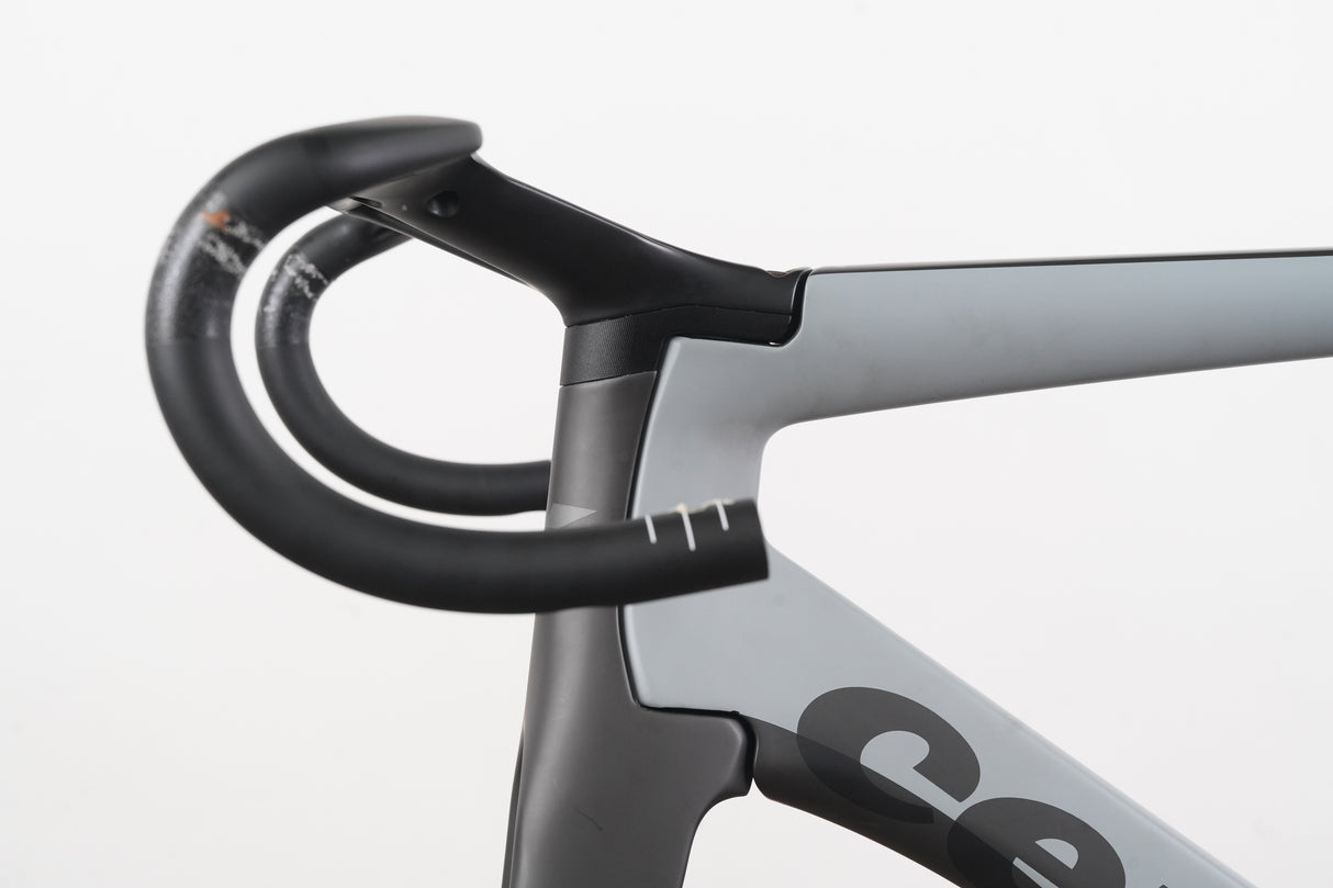 2021 56cm Cervelo S5 Carbon Aero Disc Brake Road Frameset + Cockpit
