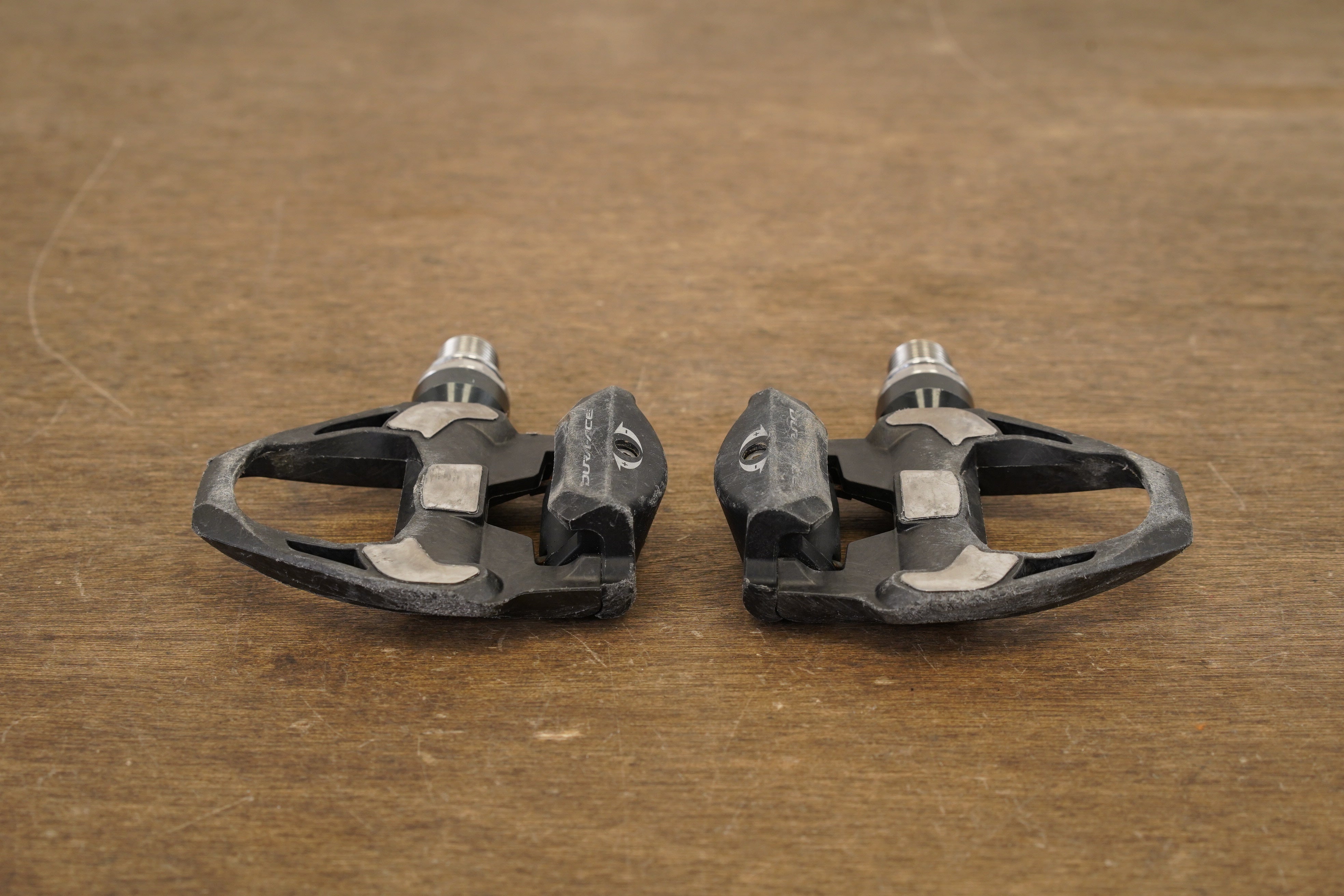 Shimano Dura-Ace PD-R9100 SPD-SL Carbon Clipless Road Bike Pedals