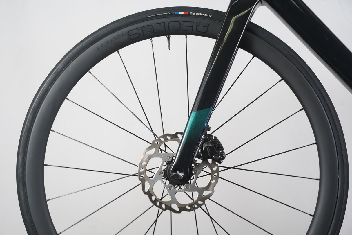 2025 S (Small) Trek Madone SL Gen 8 105 Di2 12 Speed Alloy Disc Brake Road Bike