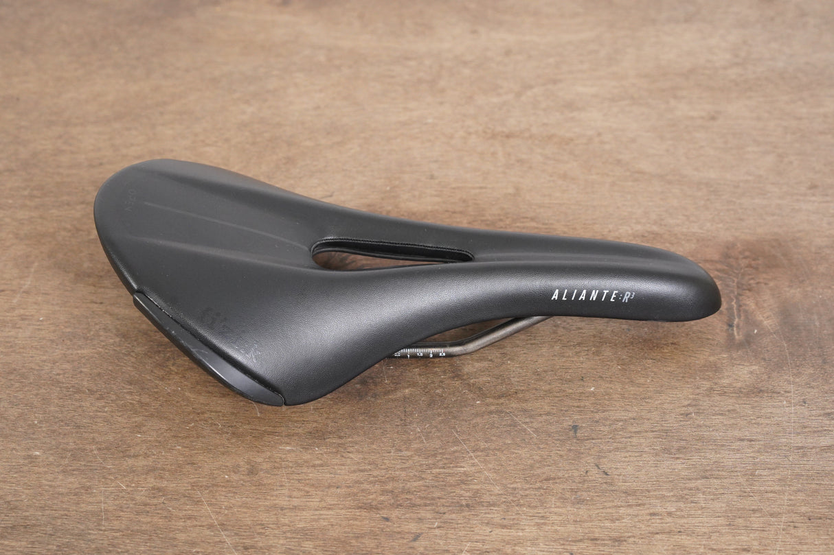 135mm Regular Fizik Aliante R3 Open Kium Rail Road Saddle 236g