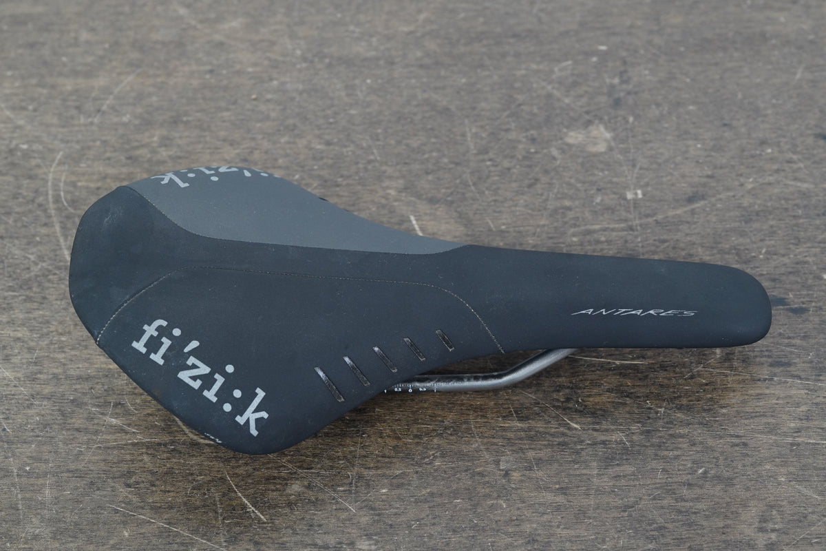 140mm (Regular) Fizik Antares R3 Kium Rail Road Saddle 195g