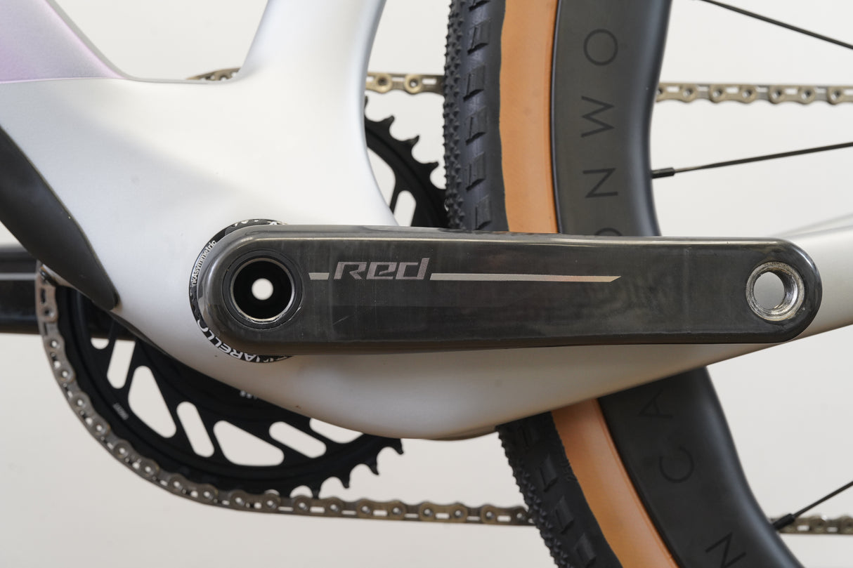 2025 57.5cm Pinarello Dogma GR SRAM Red XPLR E1 AXS Princeton Carbon Disc Bike