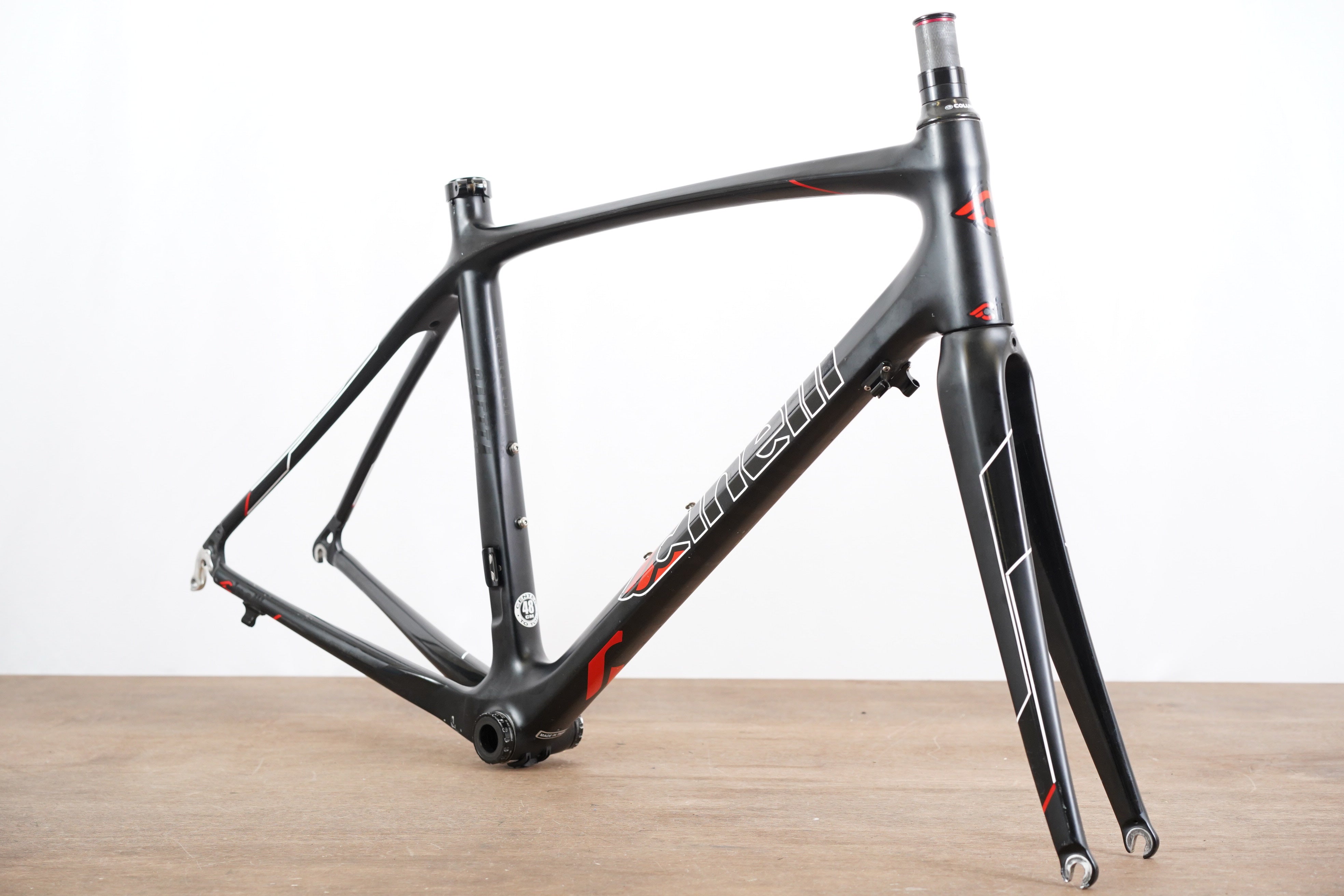 S (48cm) Cinelli Saetta Carbon Rim Brake Road Frameset – Elevate Cycling