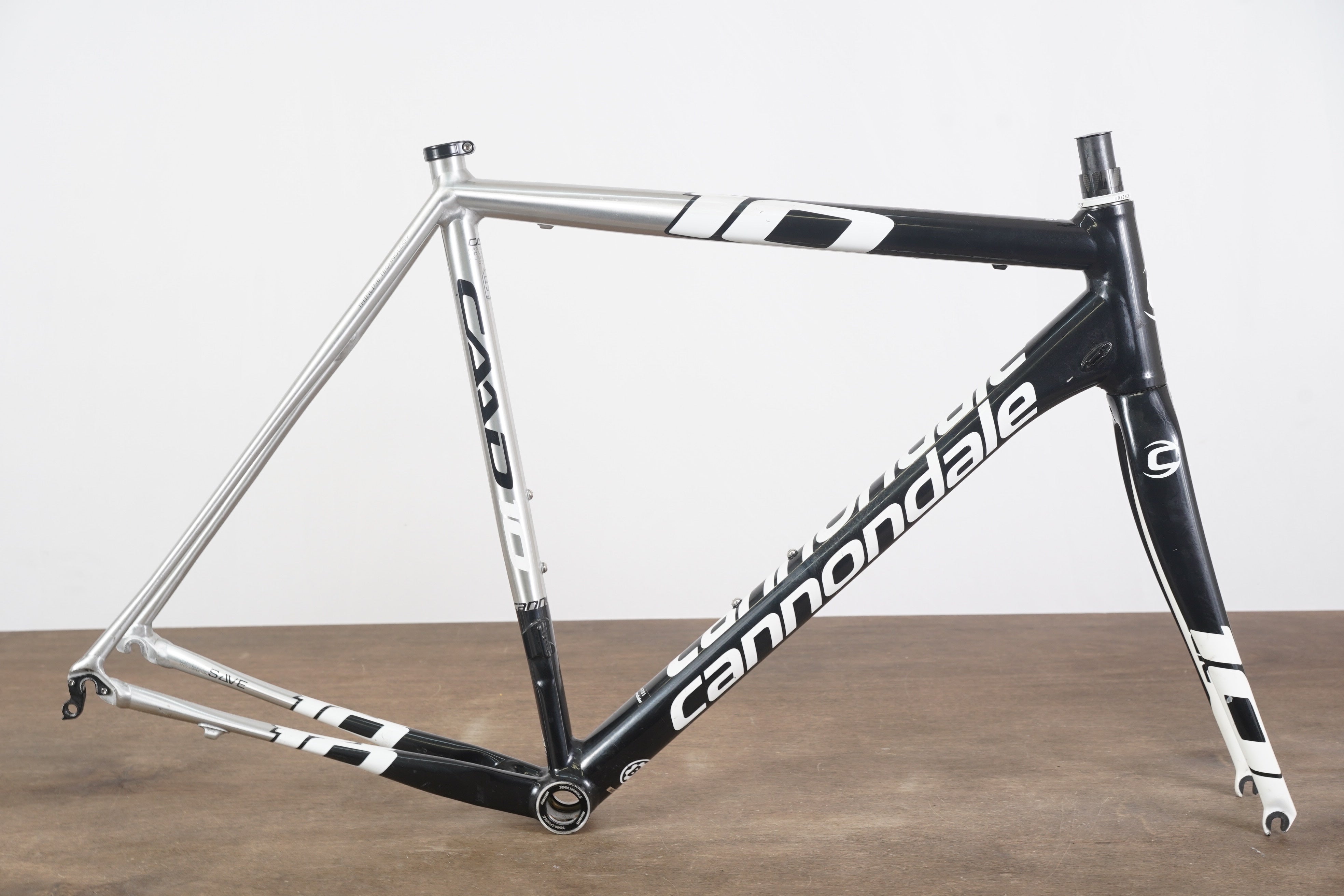 パーツ cannondale caad10 disc frame 56 56cm Cannondale CAAD10 Alloy Rim Brake Road Frameset CAAD 10