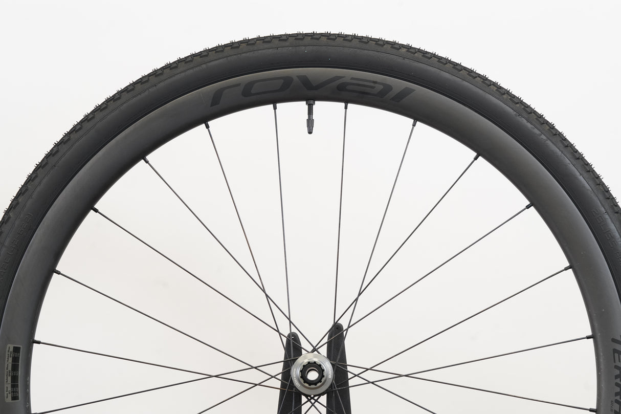 Roval Terra CL Carbon Tubeless Clincher Disc Brake Wheelset Shimano/SRAM 11 Speed